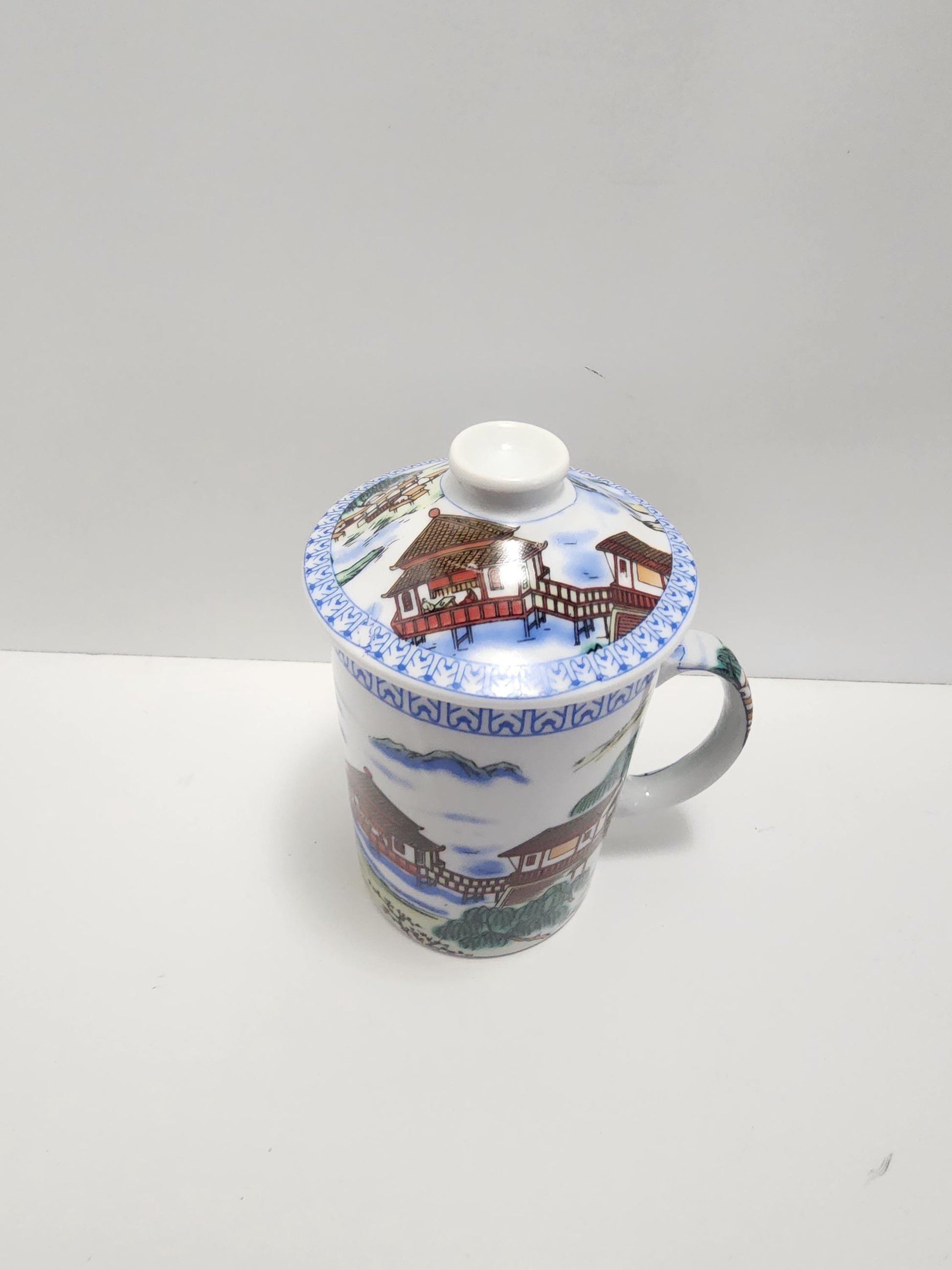 Porcelain Chinese Vintage Tea Mug With Lid - Mugs - Coffee - Tea - Chinese - Chinese Mug - Porcelain Mug