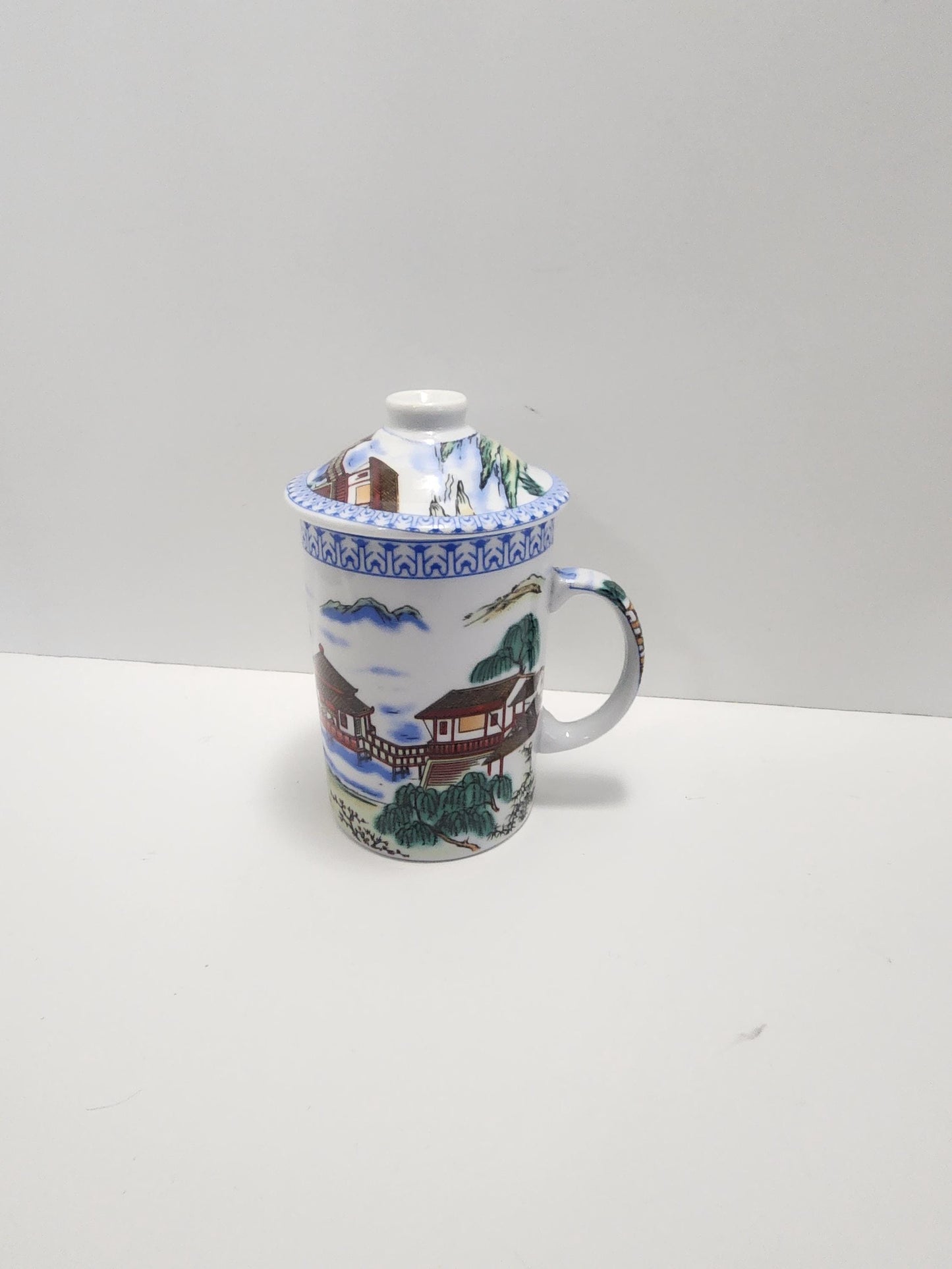 Porcelain Chinese Vintage Tea Mug With Lid - Mugs - Coffee - Tea - Chinese - Chinese Mug - Porcelain Mug