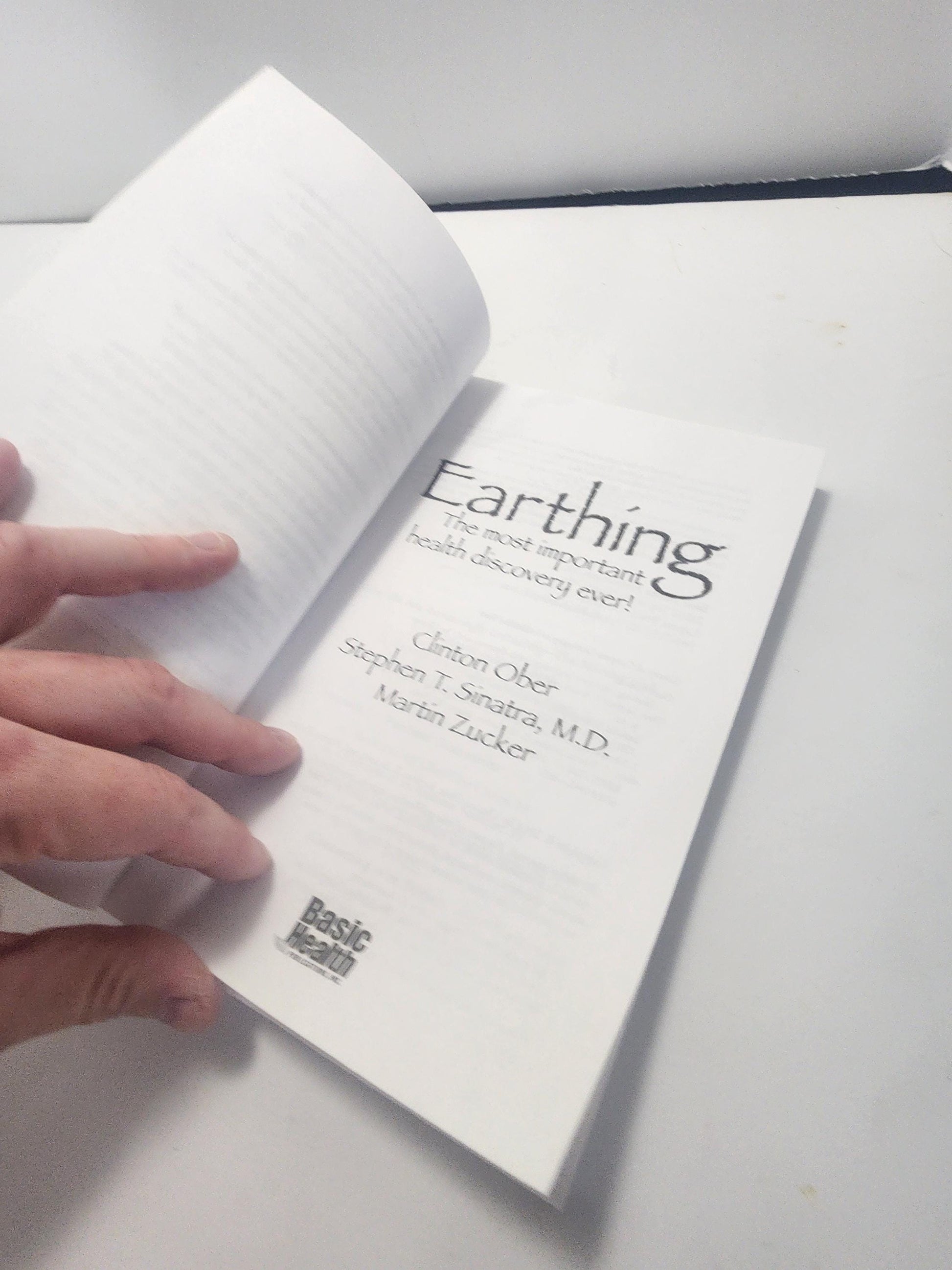 Animal & Earth Science Books - Earthing - Earth - Earth Books - Science - Science Books - Animals - Kingdom Of Play