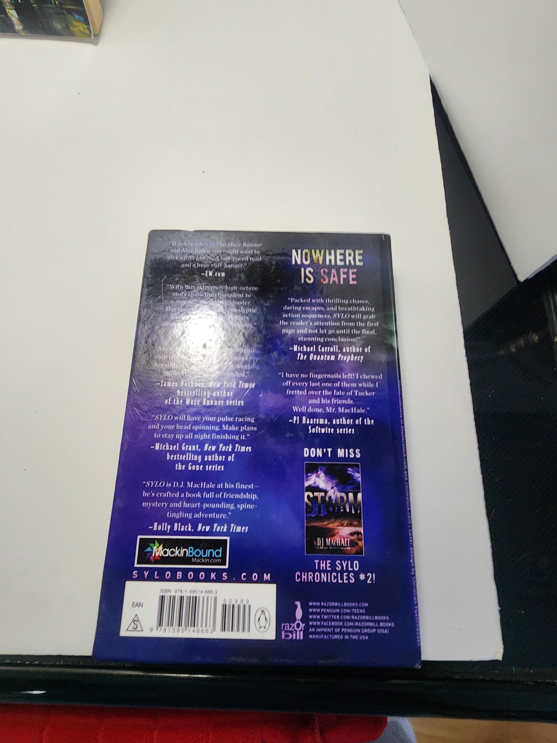 SYLO, First Book Young Adult Sci-fi Thriller Trilogy by D.J. MacHale - Sylo - Sylo Book - Series Books - D.J Machale - Sci Fi - Thriller Boo