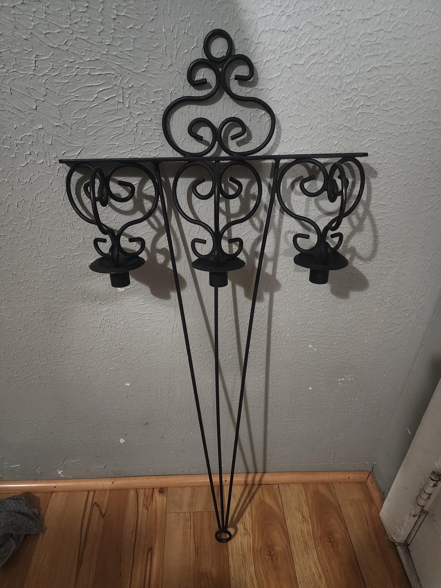 Mid Century Black Iron Triple Hanging Candle Holder - Candles - Candle Holders - Black Iron - Mid Century - Decor - Antiques