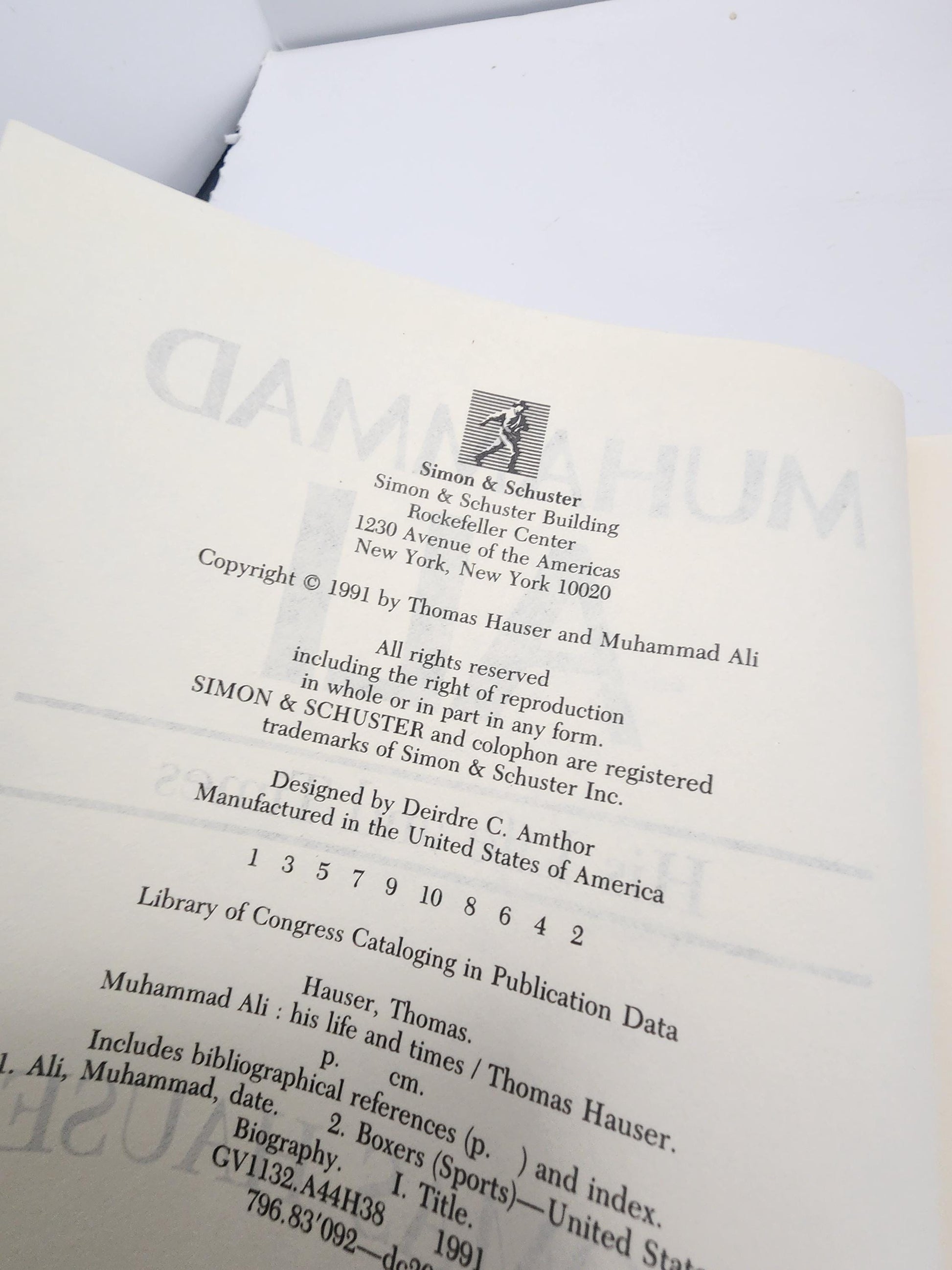 1991 Muhammad Ali His Life And Times By Thomas Hauser - Muhammad Ali - Sports - Boxing - UFC - 1990's - Sports Books - Sports Gifts