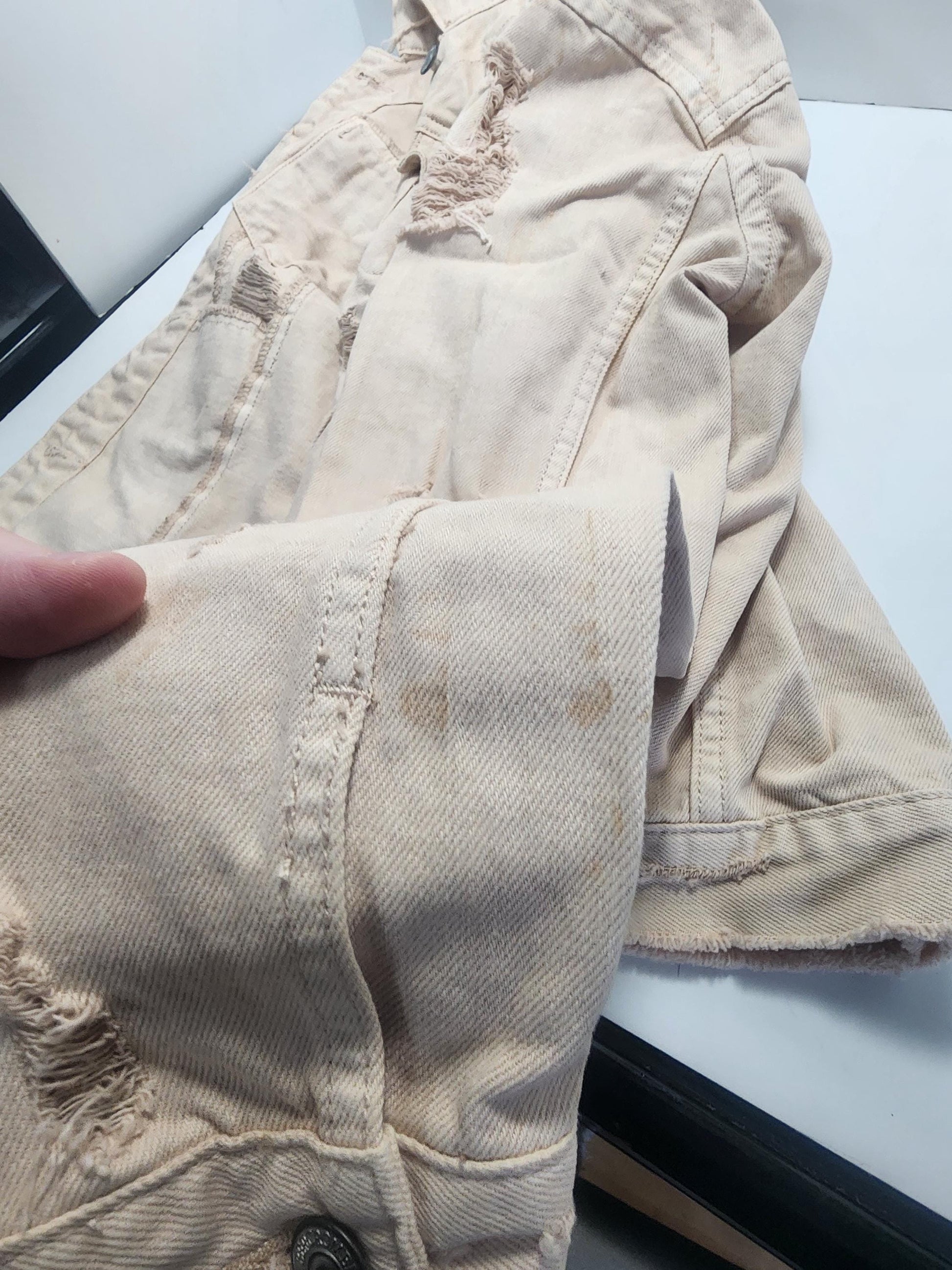 Abercrombie & Fich Size Small Denim Jacket - Jackets - Size Small - Womens Jacket - Clothing - Abercombie and Fich - Abercrombie - Denim