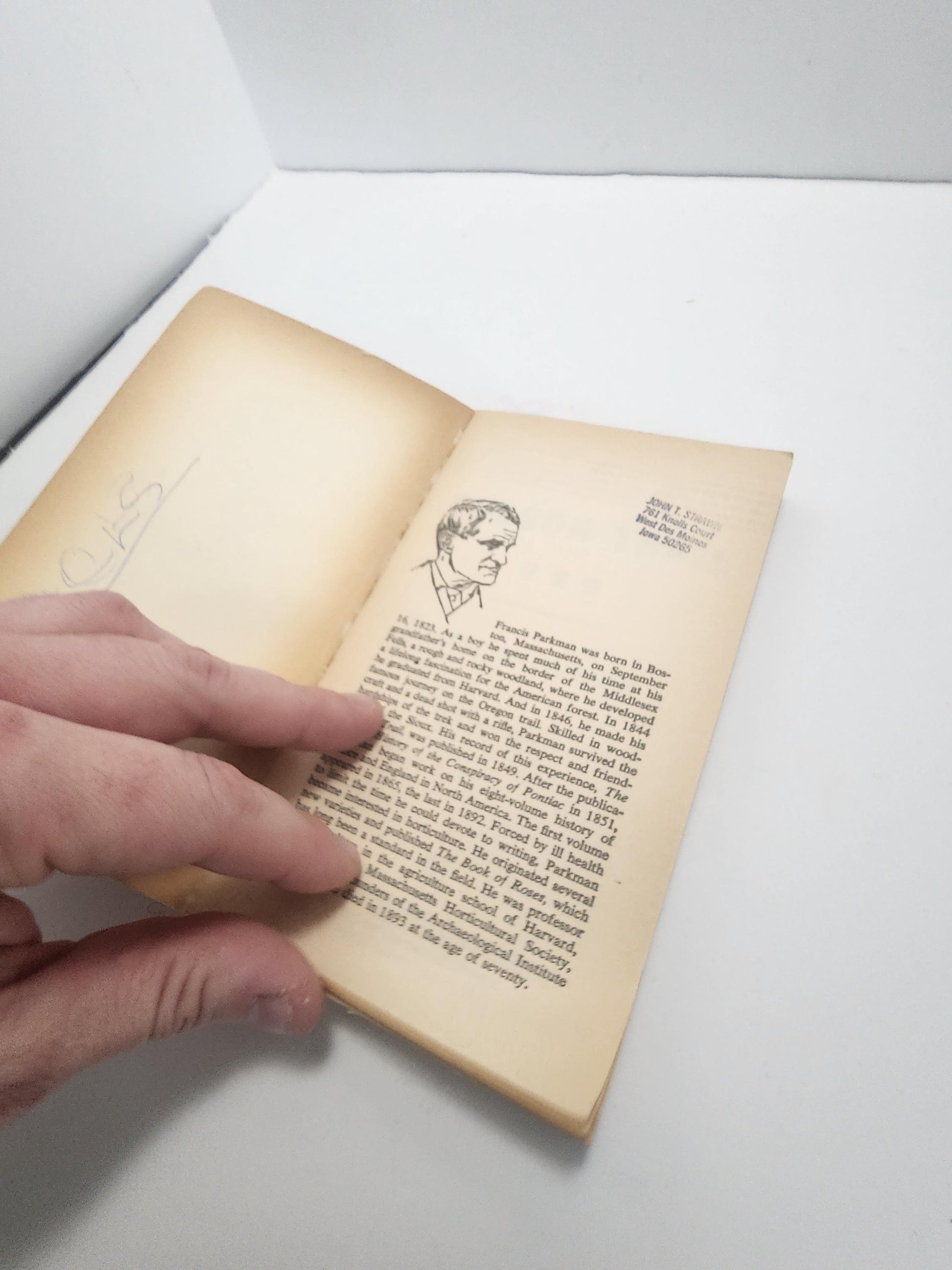 1950 Paperback The Oregon Trail By Francis Park man- Paperback - 1950's - Vintage Books - The Oregon Trail - Popular Books