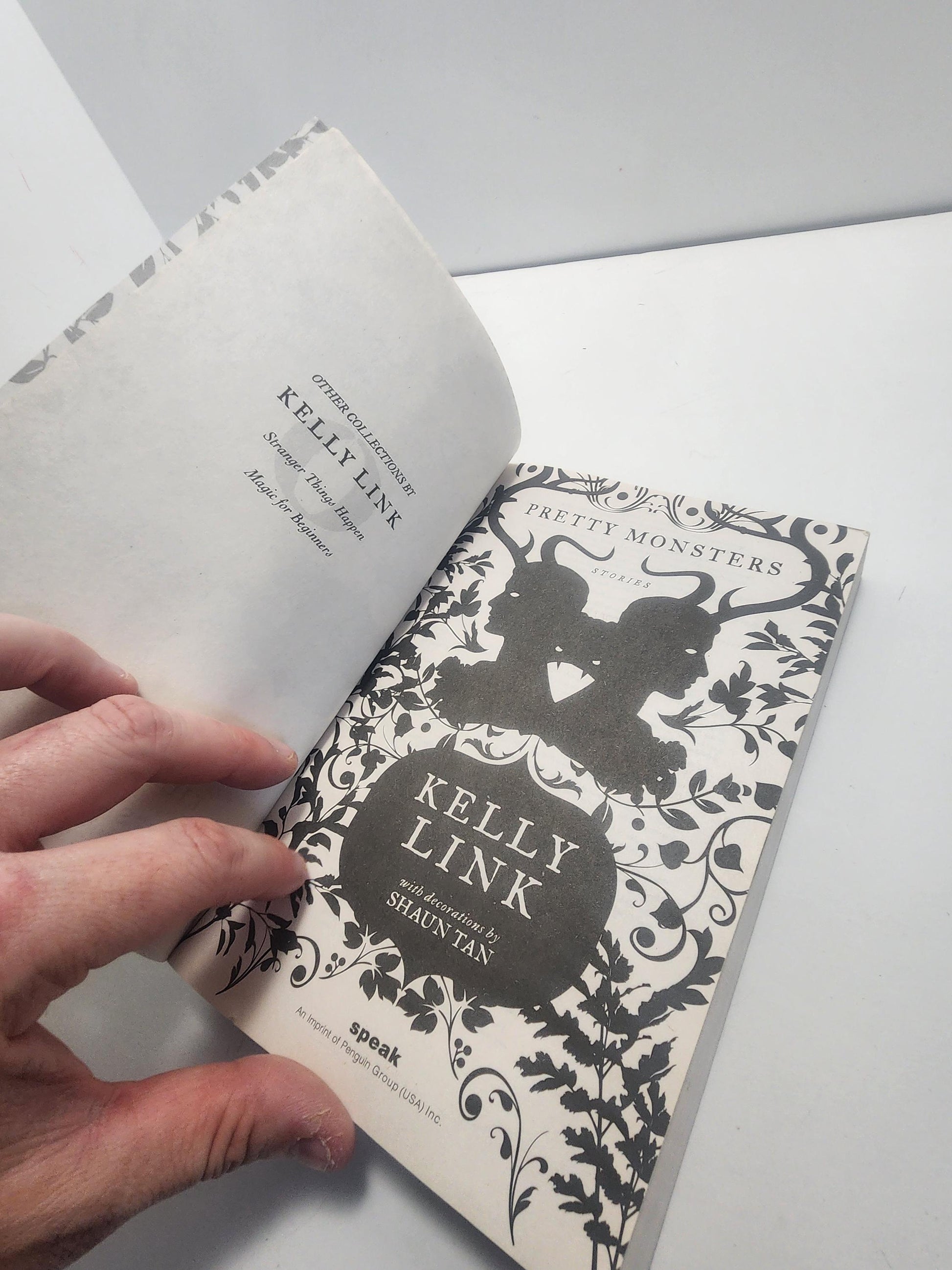 Pretty Monsters Book By Kelly Link - Monsters - Monsters Books - Pretty Monsters - Kelly Link - Kelly Link Books - Books