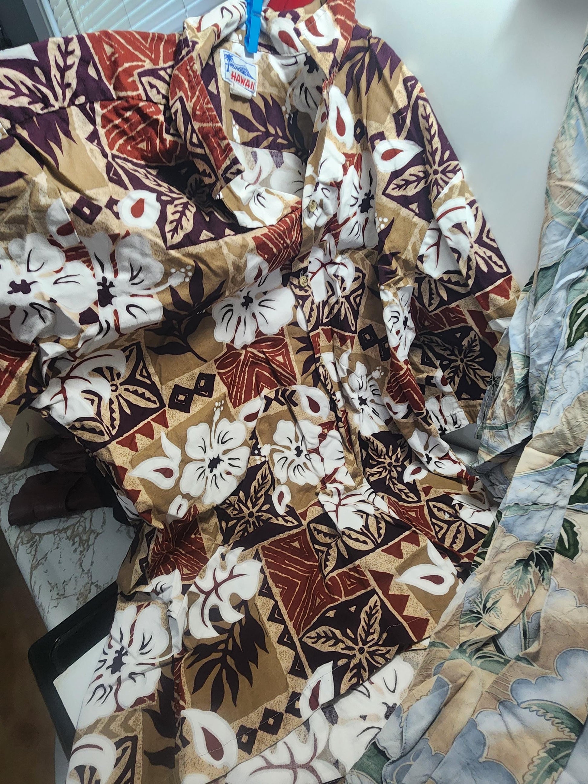 Hawaiian TShirts Size Medium & XL - Tories Richard - Hawaii - Vacation - Vacation Clothes - Shirts - Hawaiian Shirts