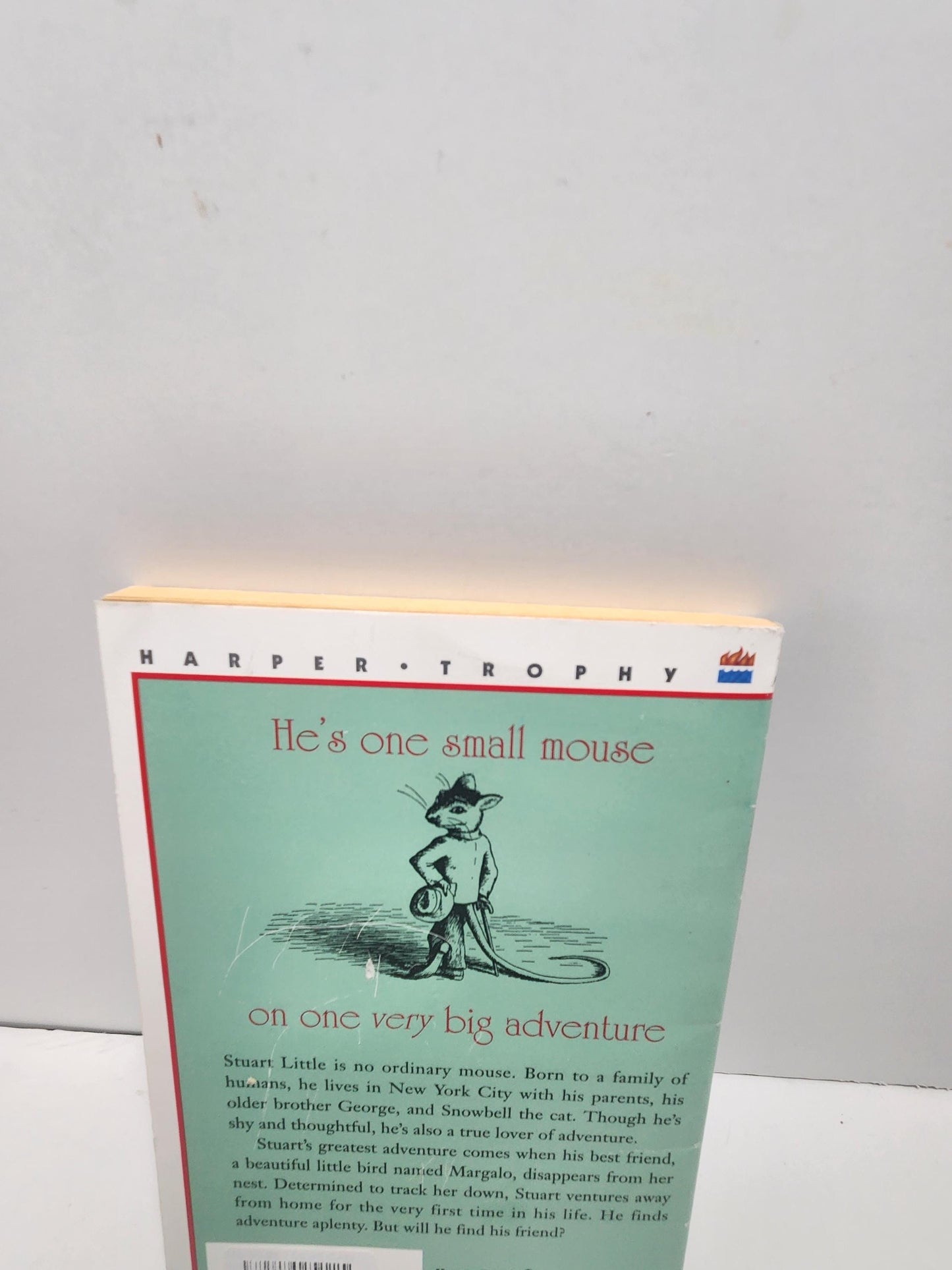 1973 Stuart Little Book By E.B White - E B White - EB White Books - 1970s - Stuart Little - Stuart Little Books - Vintage Books