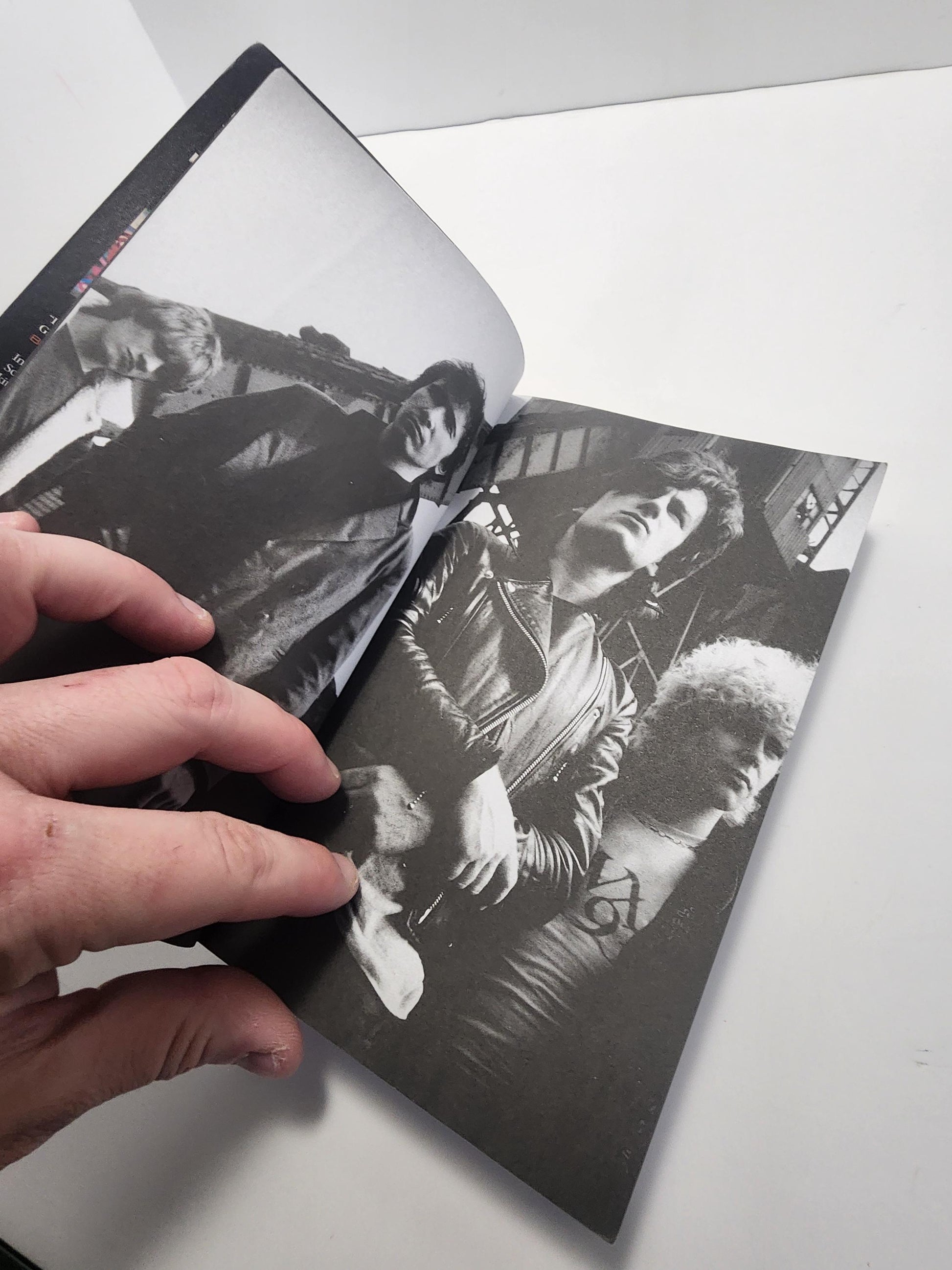 U2 By U2 Vintage Oversized Book - Music - Music Books - U2 - U2 Book - U2 By U2 - Vintage Books