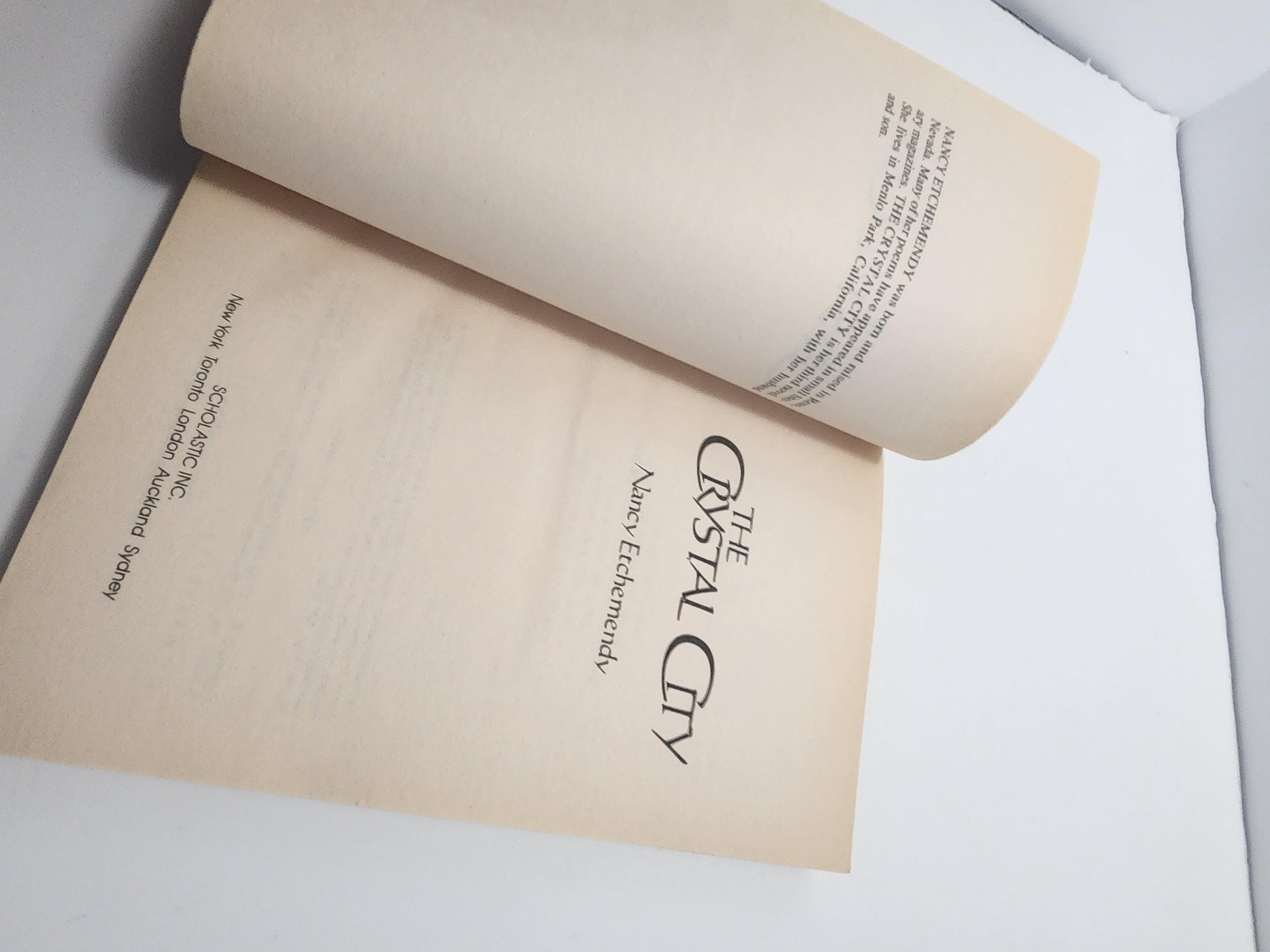 1985 The Crystal City by Nancy Etchemendy - Science Fiction Books - Vintage Books - 1980's - The Crystal City - Nancy Etchemendy