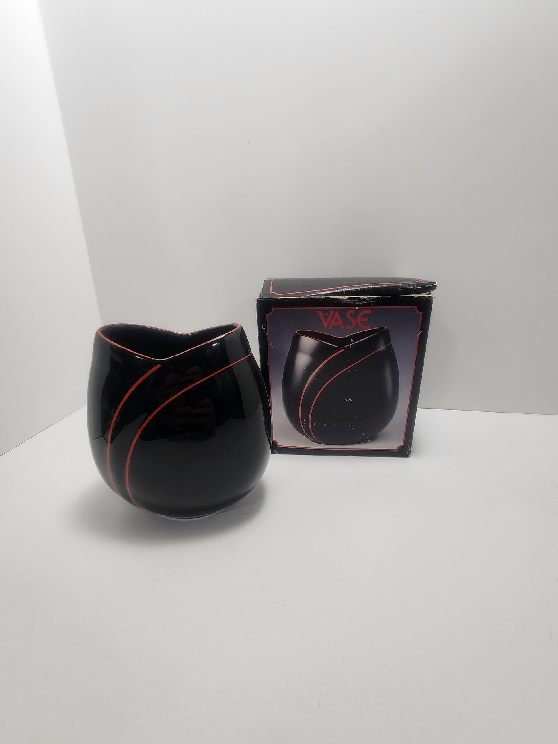 1980's RARE Siezan Black Japan Vase - Vase - Vases - Vintage Vase - Japan - Black Decor - Black Vase - Siezan