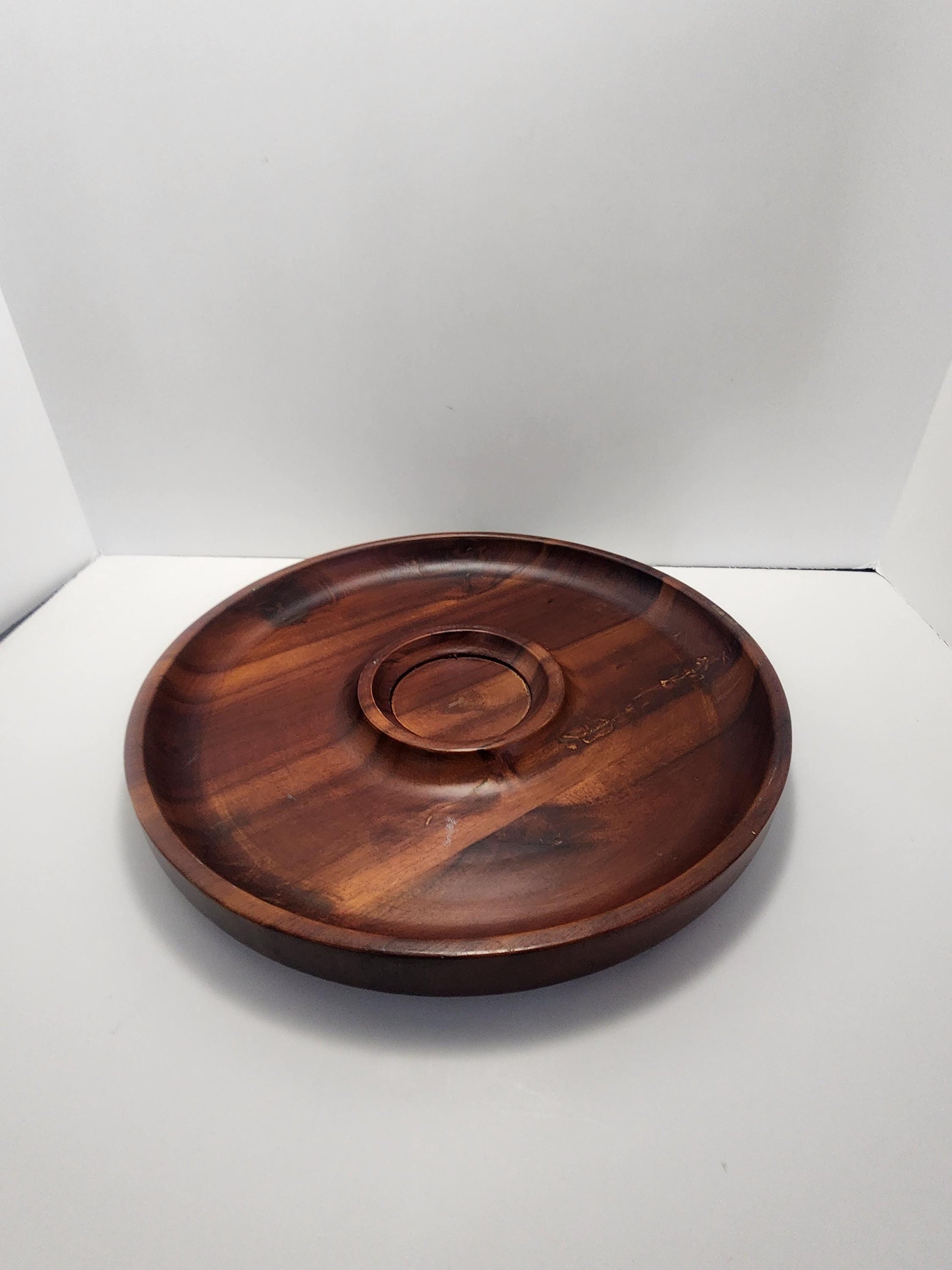 Wooden Food Tray - Serving Tray - Walnuts - Peanuts - Chips and Dip - Chip Tray - Round Serving Tray - Wood Kitchen - Kitchen Gifts
