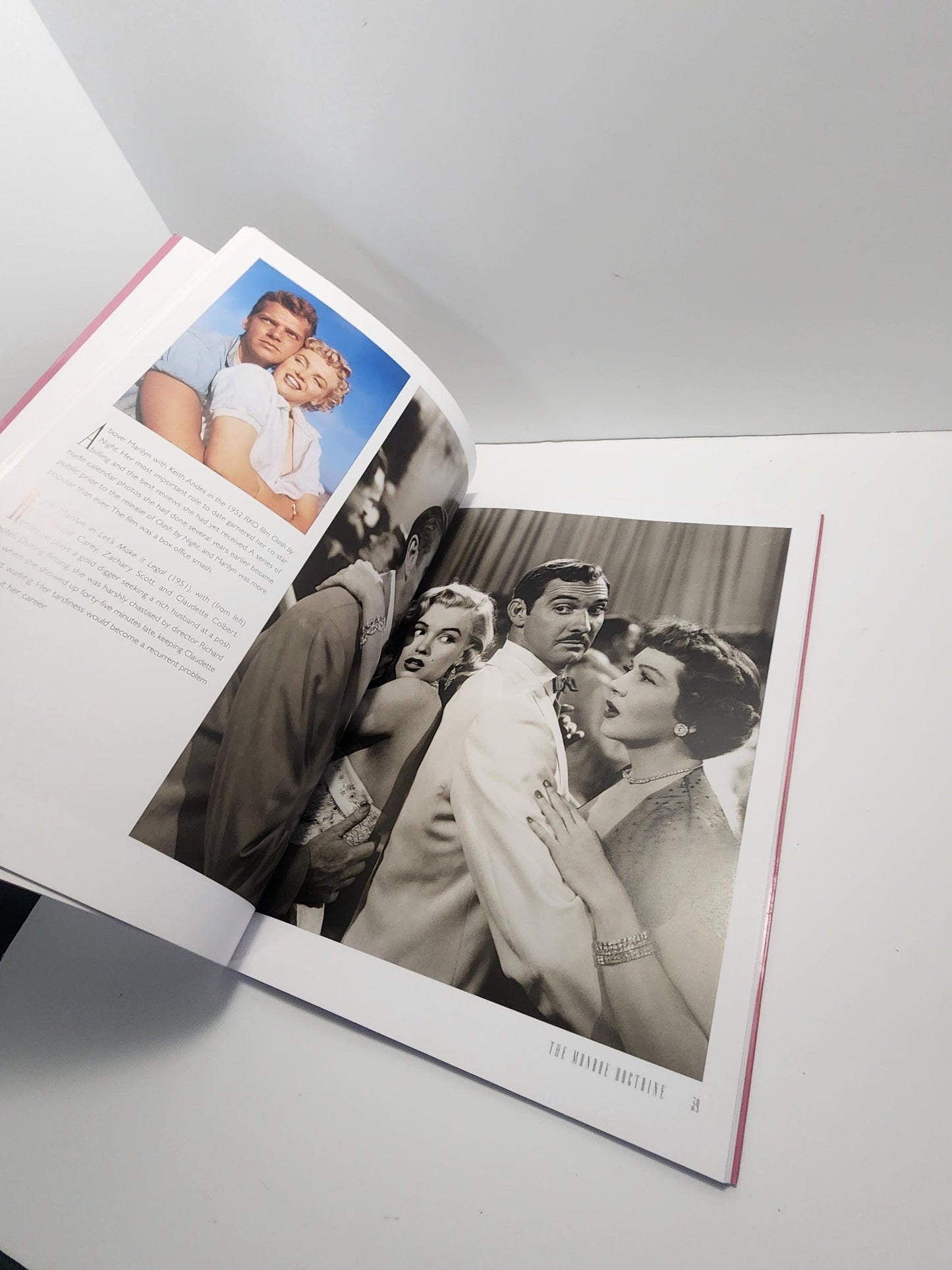 Marilyn Monroe A Life In Pictures By Diana Harvey Vintage 1980's Book - Marilyn Monroe - Vintage Books - A Life In Pictures - Marilyn Gifts