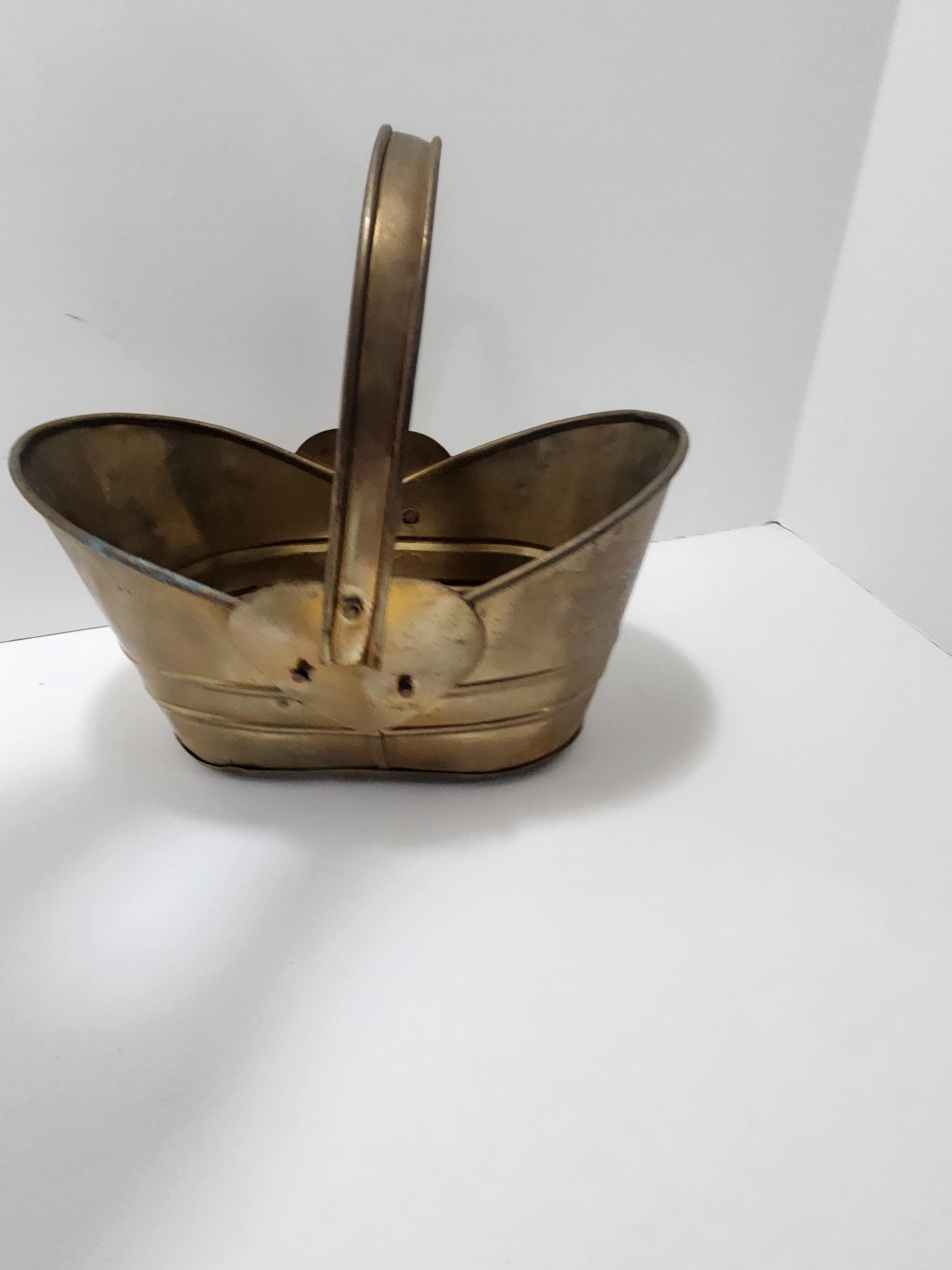 Vintage Brass Basket Bucket Style - Buckets - Brass - Vintage Brass - Brass Basket - Baskets - Vintage Basket - Decor