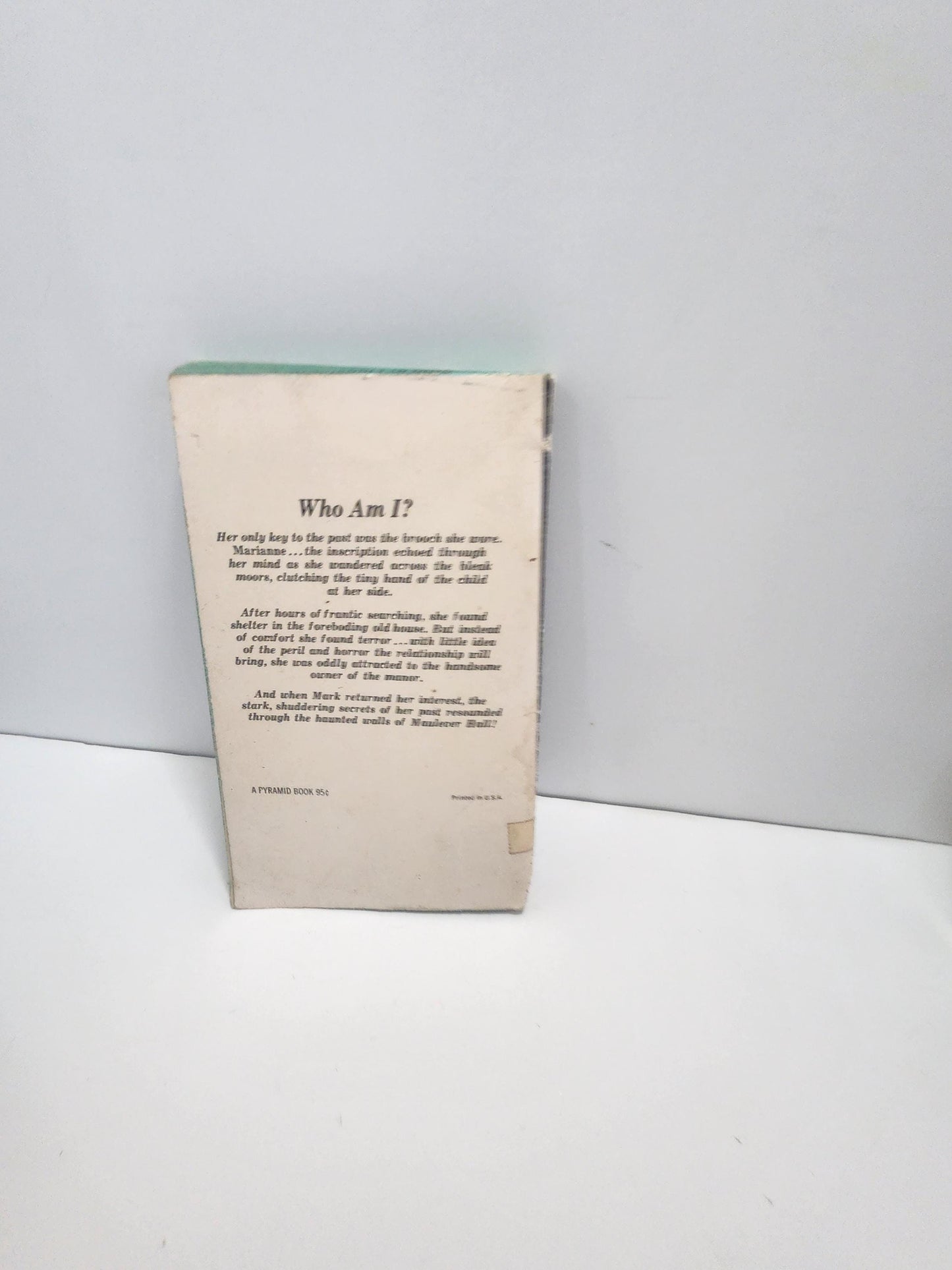 1973 Maulever Hall by Jane Aiken Hodge - Paperback Books - 1970's - Vintage Books - Maulever Hall - Jane Aiken Hodge - Jane Hodge Books