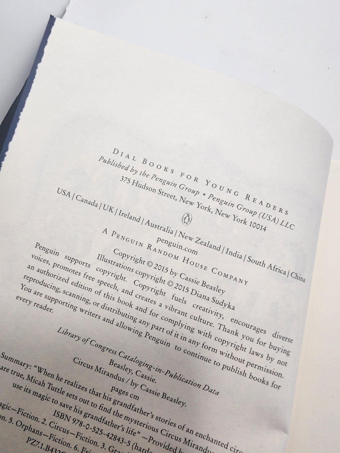 Circus Mirandus by Cassie Beasley - Circus Mirandus - Circus - Circus Books - Cassie Beasley - Cassie Beasley Books