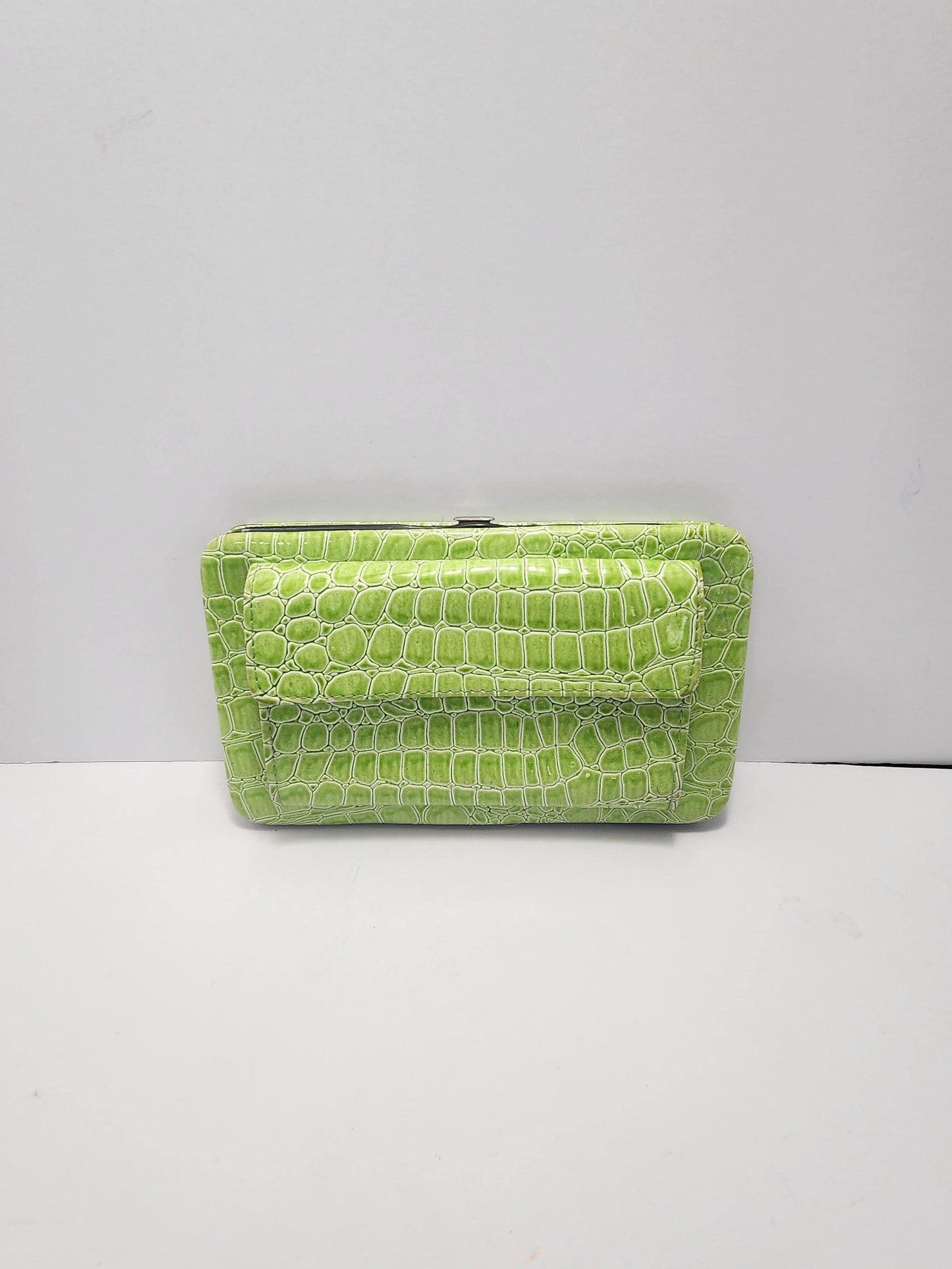 Lime Green Vintage Women's Wallet - Wallet - Women's Wallet - Vintage Wallet - Coin Purse - Gift For Women