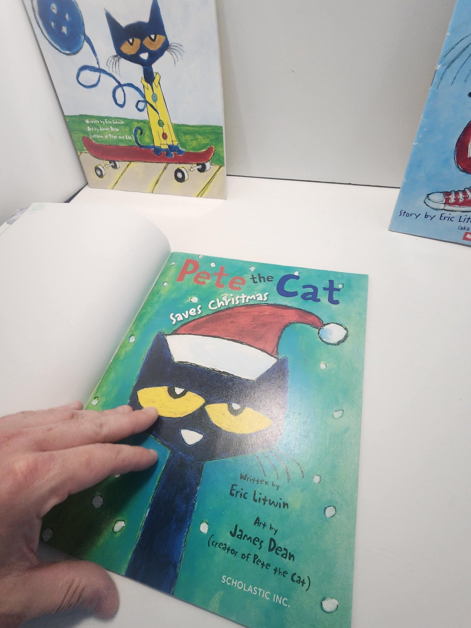 Pete The Cat Older LOT Of 3 Children's Books - Kids Books - Children's Books - Pete The Cat - Pete The Cat Books - Scholastic Books