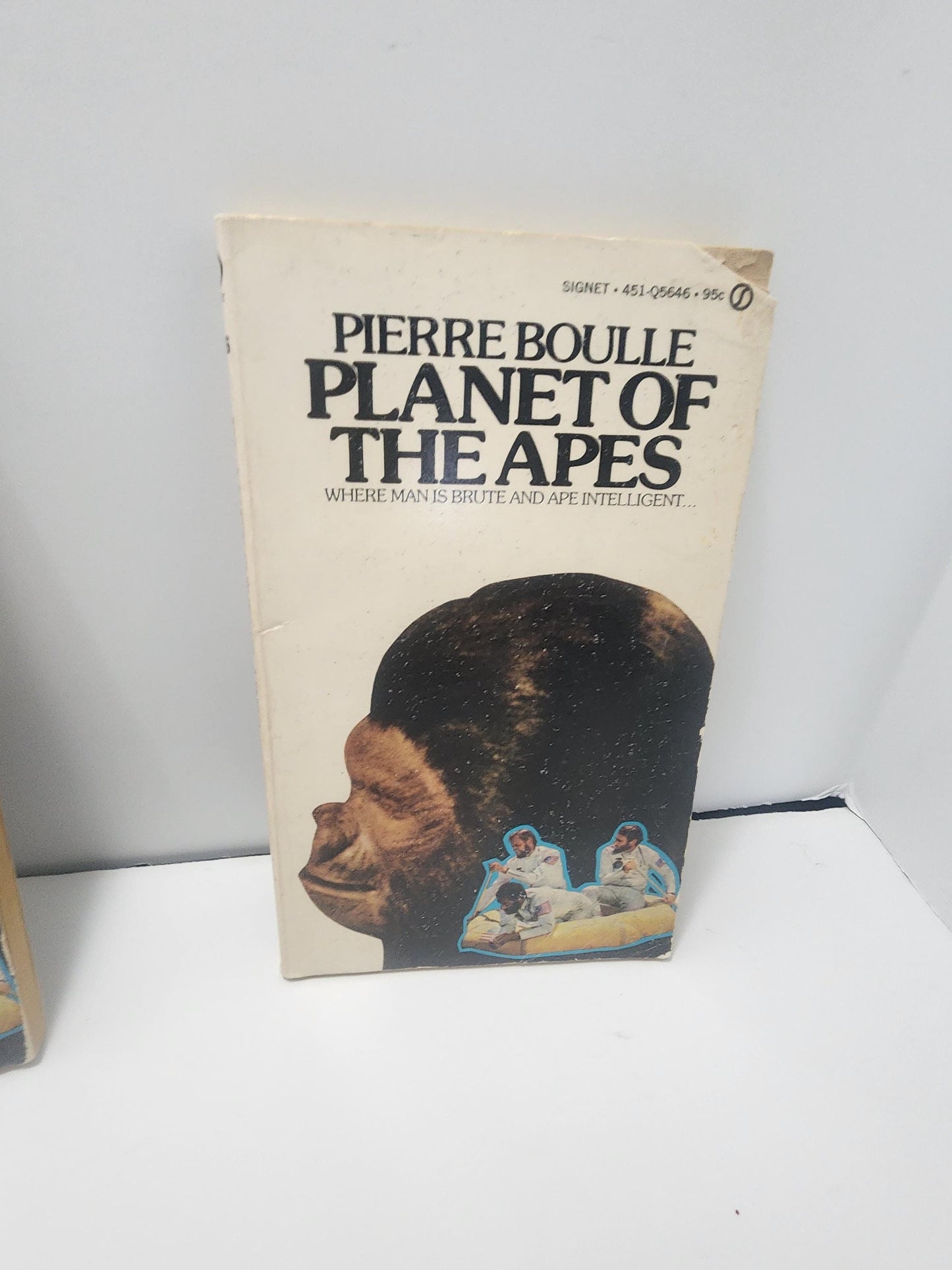 1960's Planet Of The Apes By Pierre Boulle Vintage Paperback Book - Planet Of The Apes - Pierre Boulle - Movies - Movies Into Books - 1960's