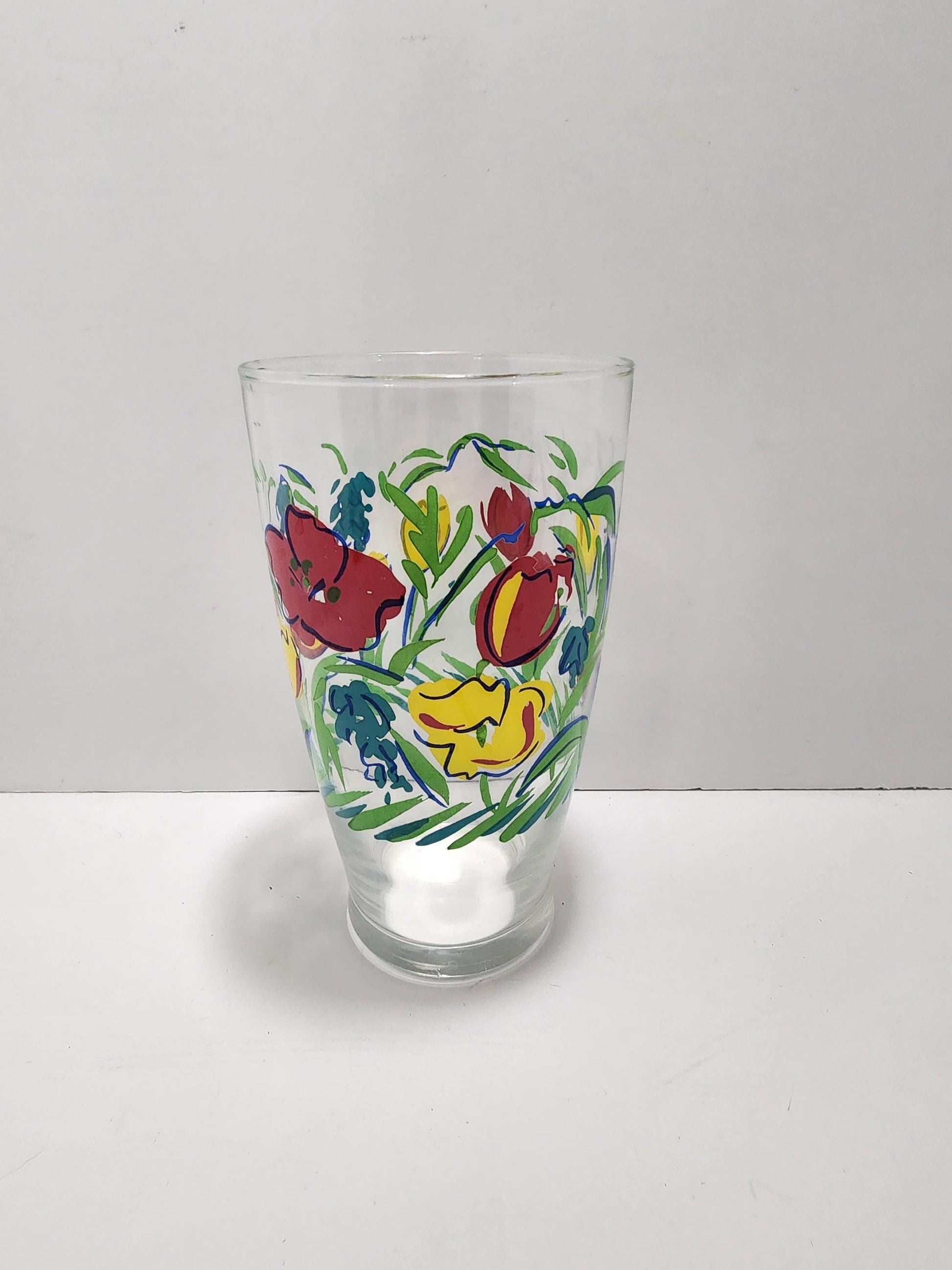 Floral Design Vintage Glass - Drinking Glass - Glasses - Vintage Glass - Spring - Flowers - Flowers Gifts - Floral Design