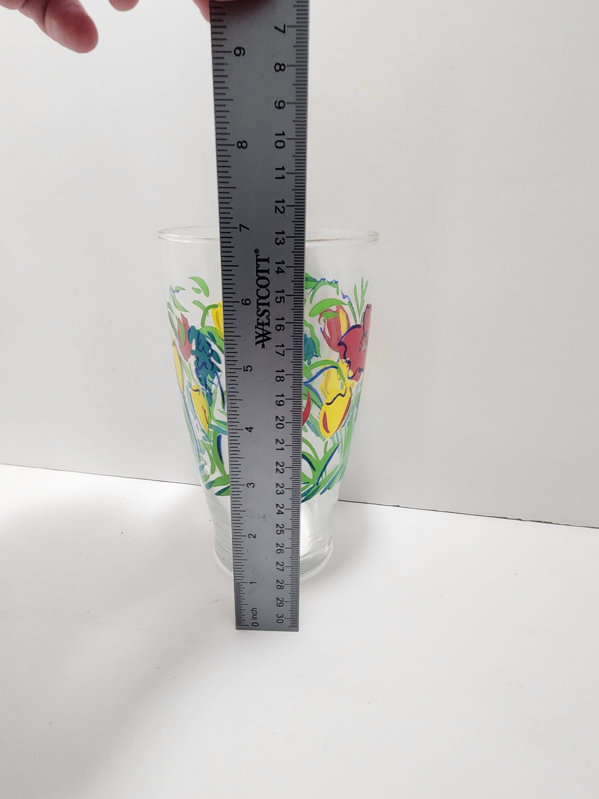 Floral Design Vintage Glass - Drinking Glass - Glasses - Vintage Glass - Spring - Flowers - Flowers Gifts - Floral Design