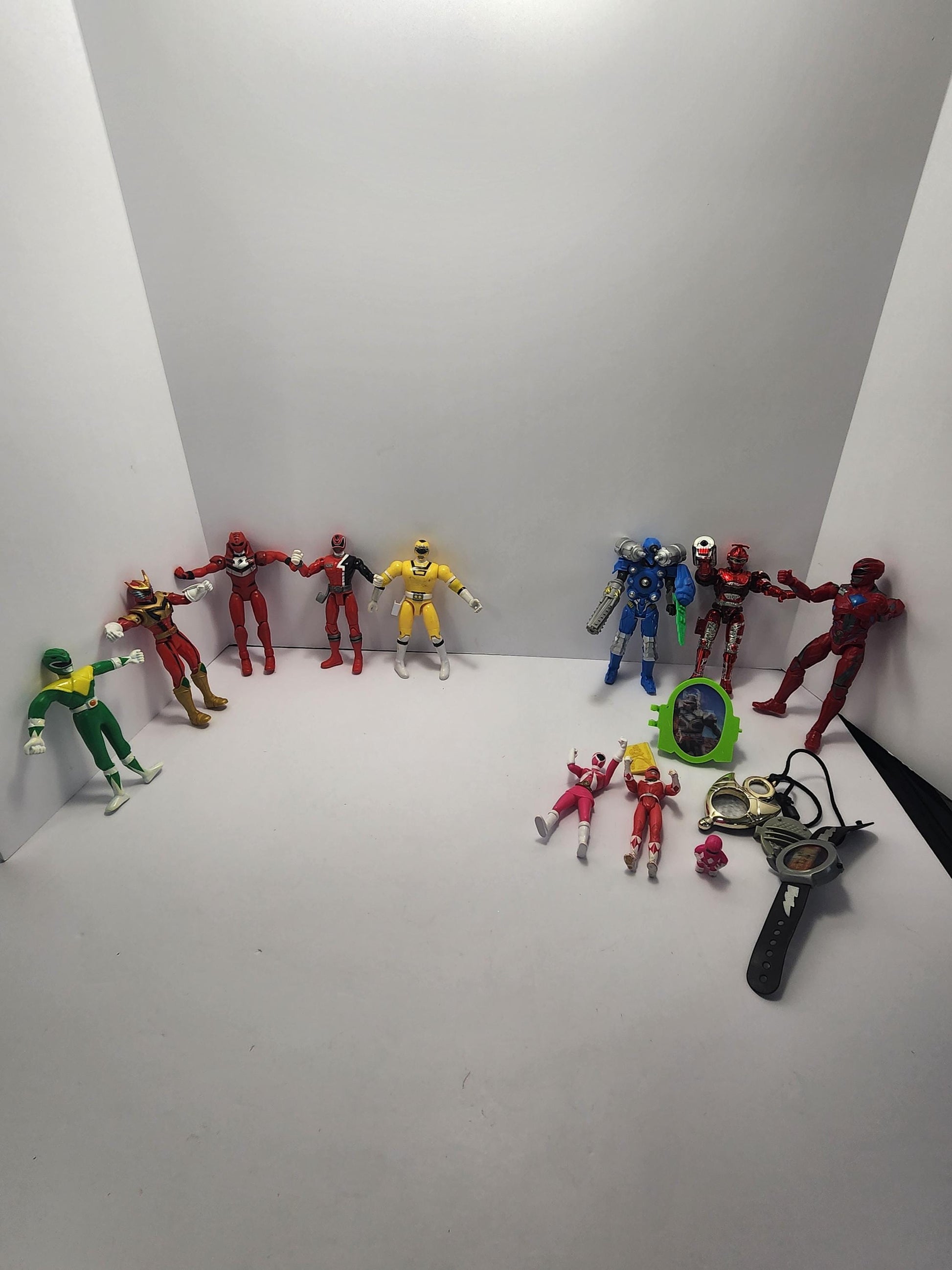 Power Rangers Some Vintage Bandai Action Figures LOTS - Power Rangers - Power Ranger Action Figures - Bandai - Vintage Toys - Mighty Morphin
