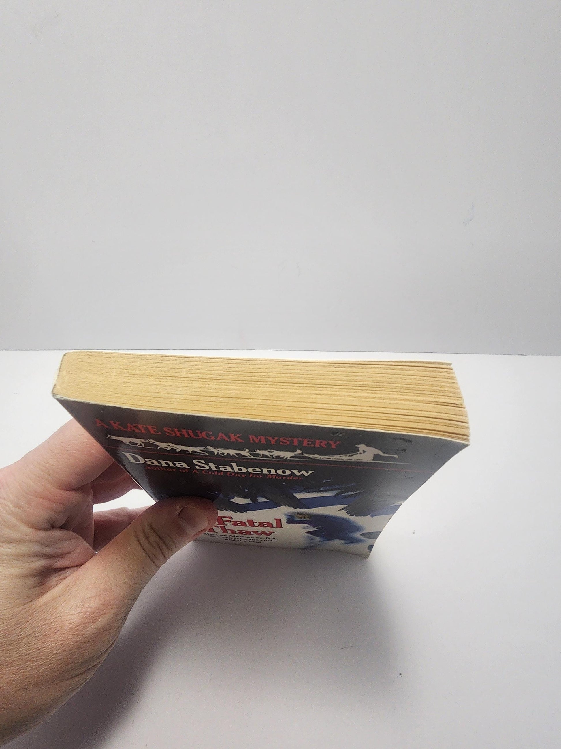 1993 A Fatal Thaw Mystery Novel By Dana Stabenow - Dana Stabenow - A Fatal Flaw - Paperback Books - Vintage Books - Dana Stabenow Books