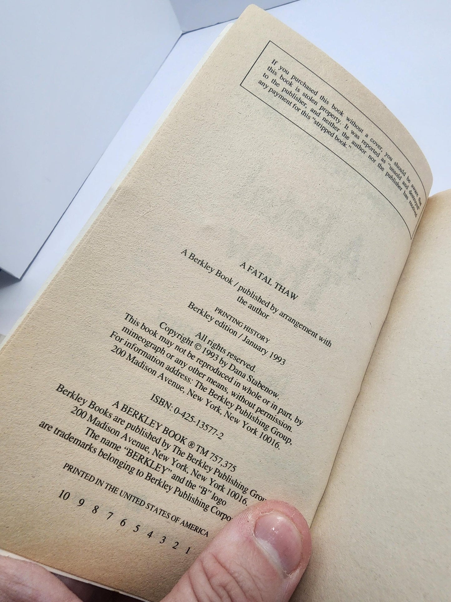 1993 A Fatal Thaw Mystery Novel By Dana Stabenow - Dana Stabenow - A Fatal Flaw - Paperback Books - Vintage Books - Dana Stabenow Books