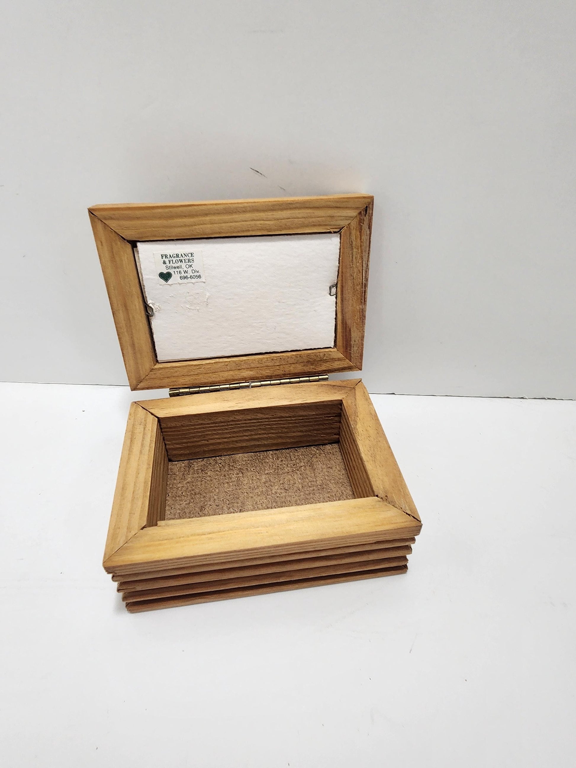 1980's Wooden Trinket Box - Trinkets - Trinket Box - Wooden Box - Boxes - Wooden Trinket Box - Rag Doll