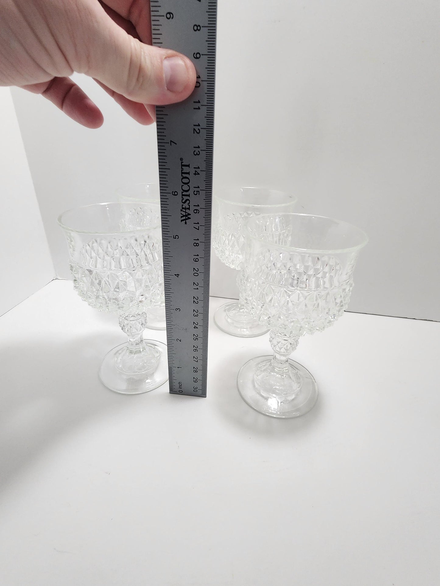 Indiana Glass Vintage Diamond Print Glasses SET Of 4 - Glasses - Tumblers - Indiana Glass - Diamond Glass - Glass Set - Drinkware