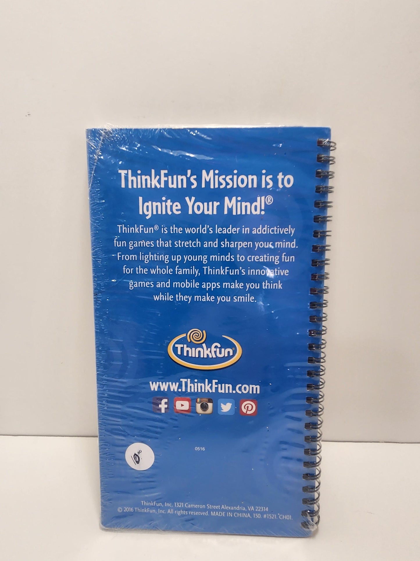 ThinkFun Clue Master Logical Deduction Game - Thinkfun - Logical Games - Deduction Game - Kids Games