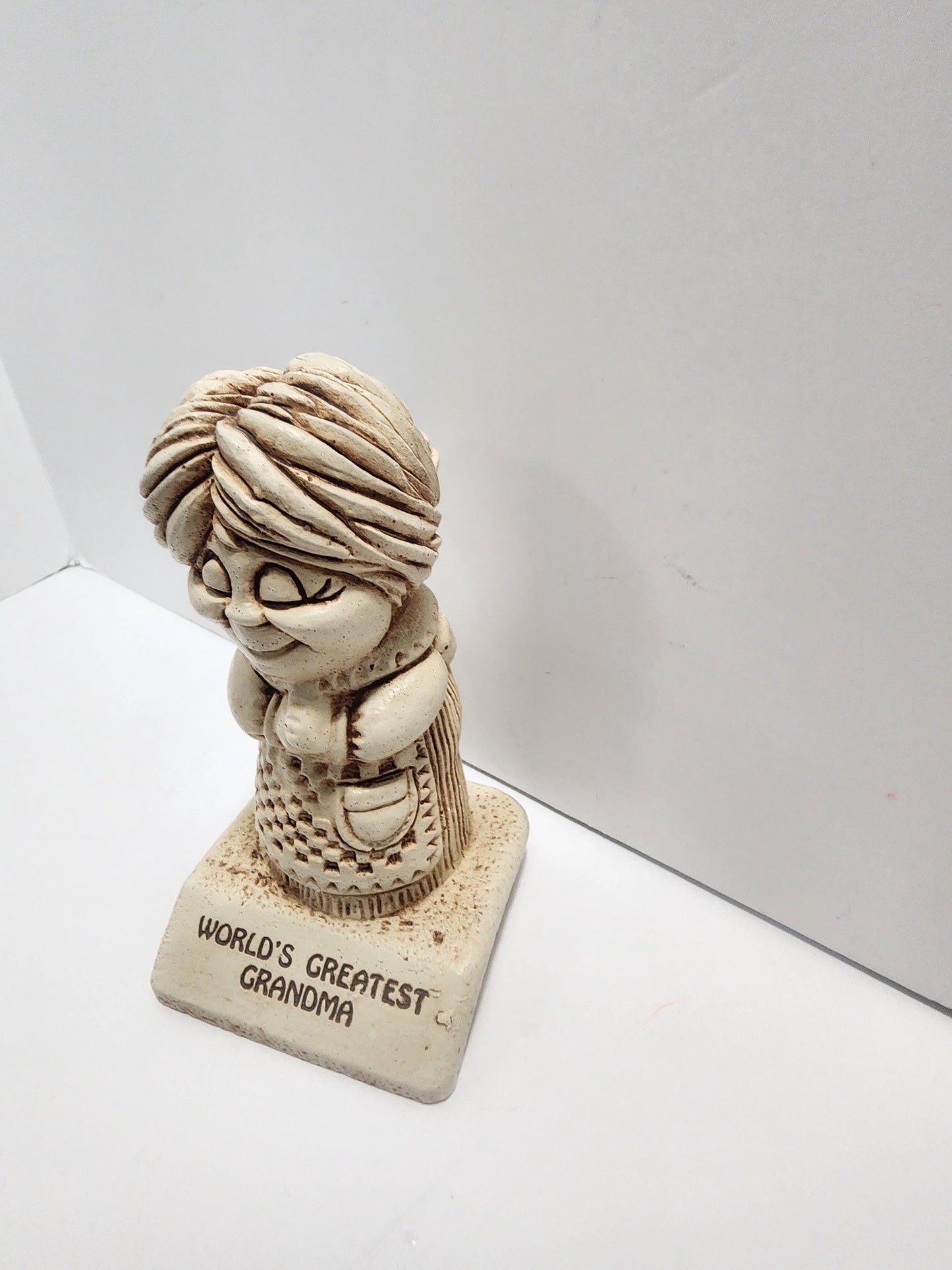 1972 Vintage "The Greatest Grandmother" Statue Figurines - Grandma - Grandmother - Gifts For Grandmother - 1970's - Old - Figurines - Gifts