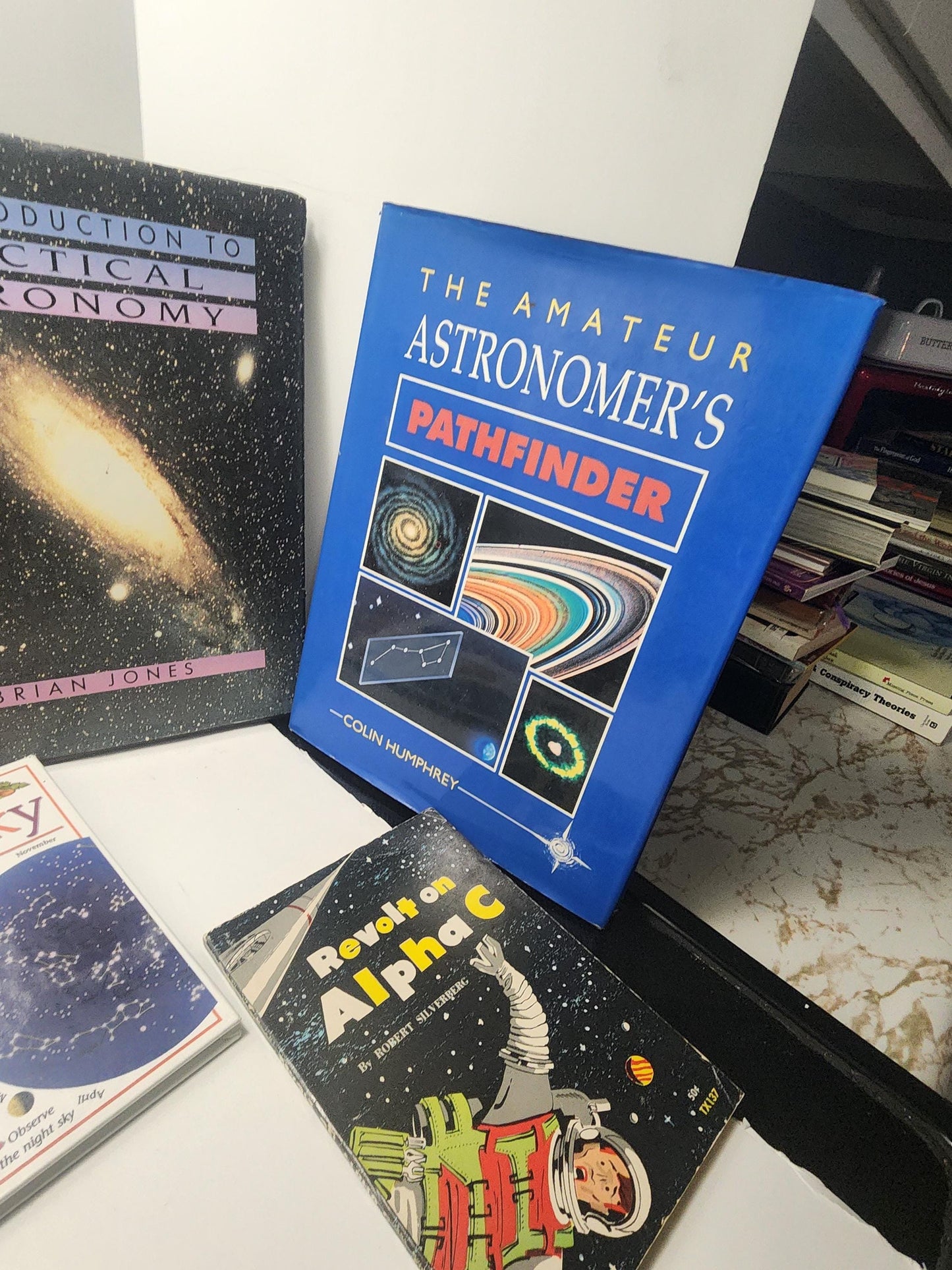 Science & Astrology Vintage LOT Of Books - Science - Science Books - Stars - Stars Books - Astrology - Astrology Books - Educational Books