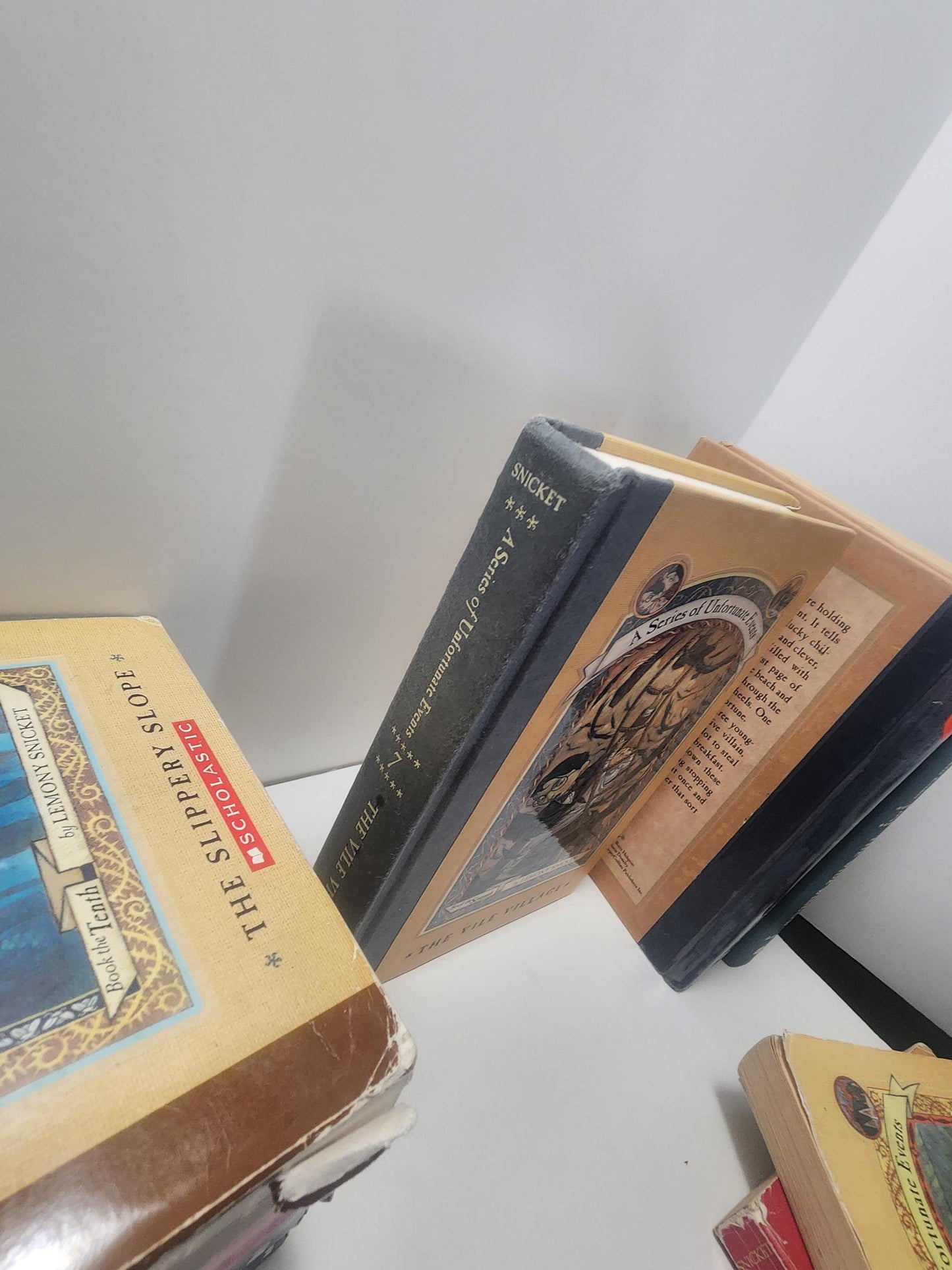 A Series Of Unfortunate Events Book Series LOTS - Books - Book Lots - Book Series - Series - Seroes Of Unfortunate Events - Unfortunate Even