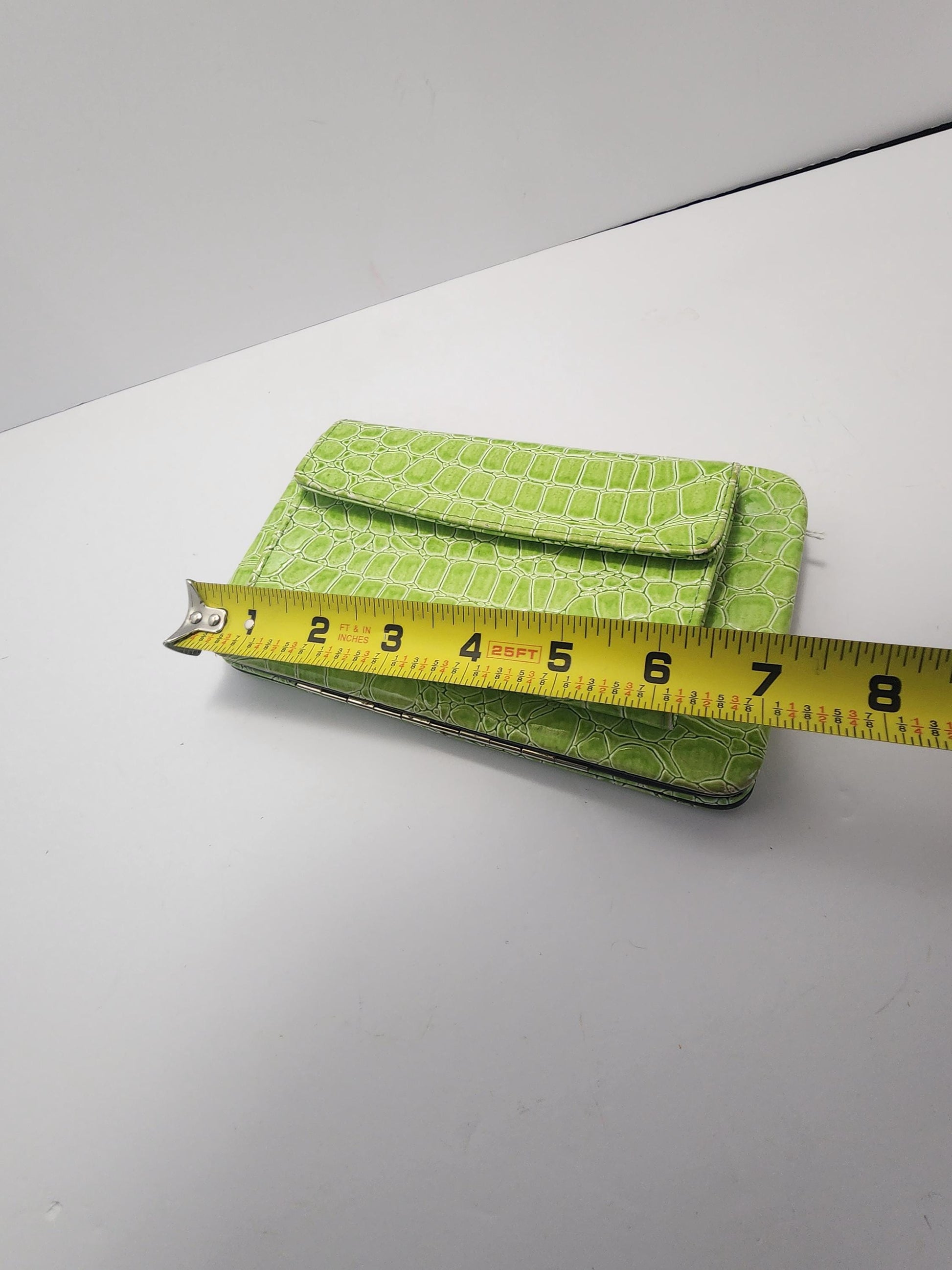 Lime Green Vintage Women's Wallet - Wallet - Women's Wallet - Vintage Wallet - Coin Purse - Gift For Women