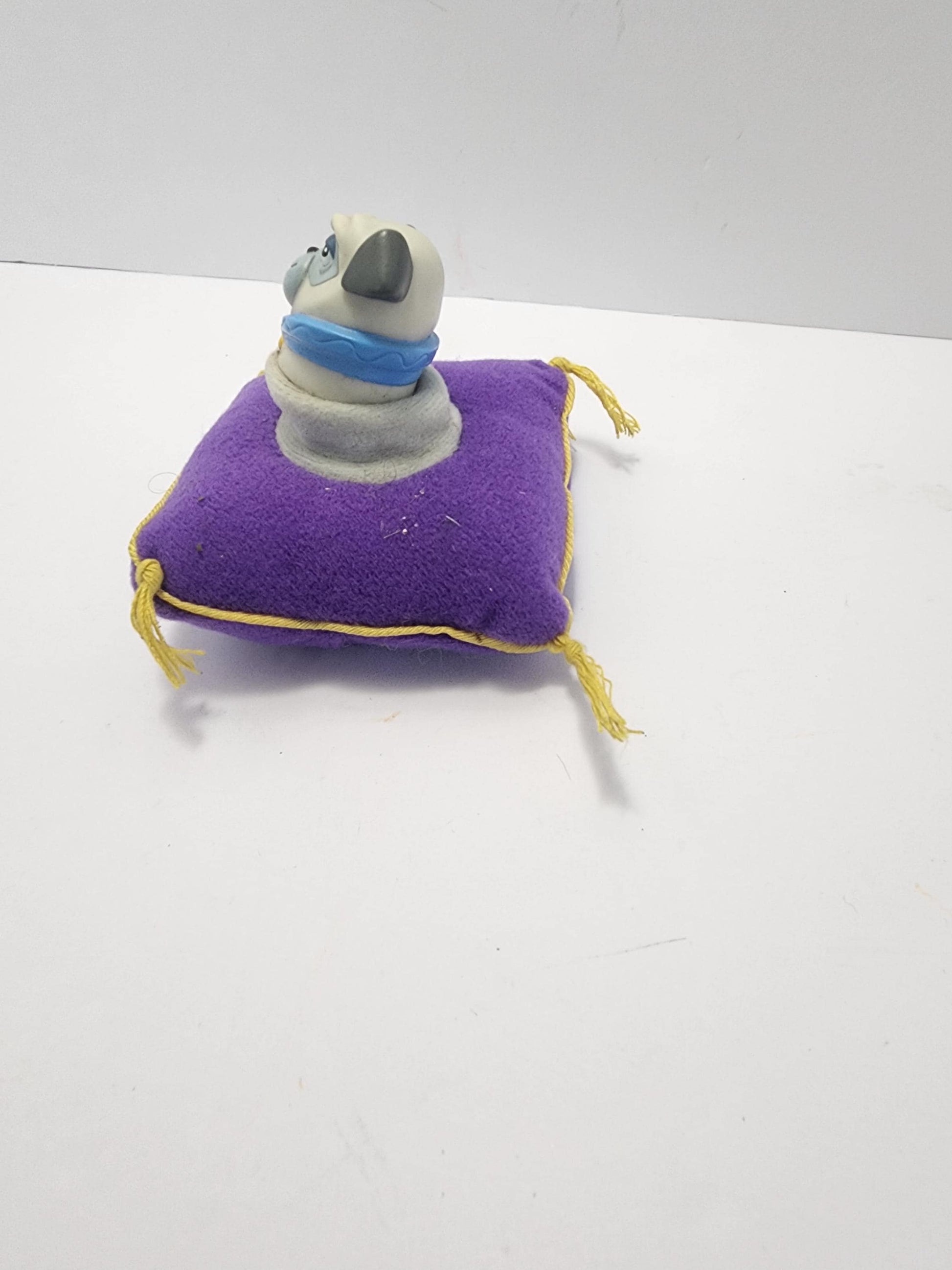 1996 Disney Pocahontas Percy Toy Figure On Pillow - Ornaments - Disney - Disney Toys - Percy - Pocahontas - Pocahontas Toys - Disney Gifts