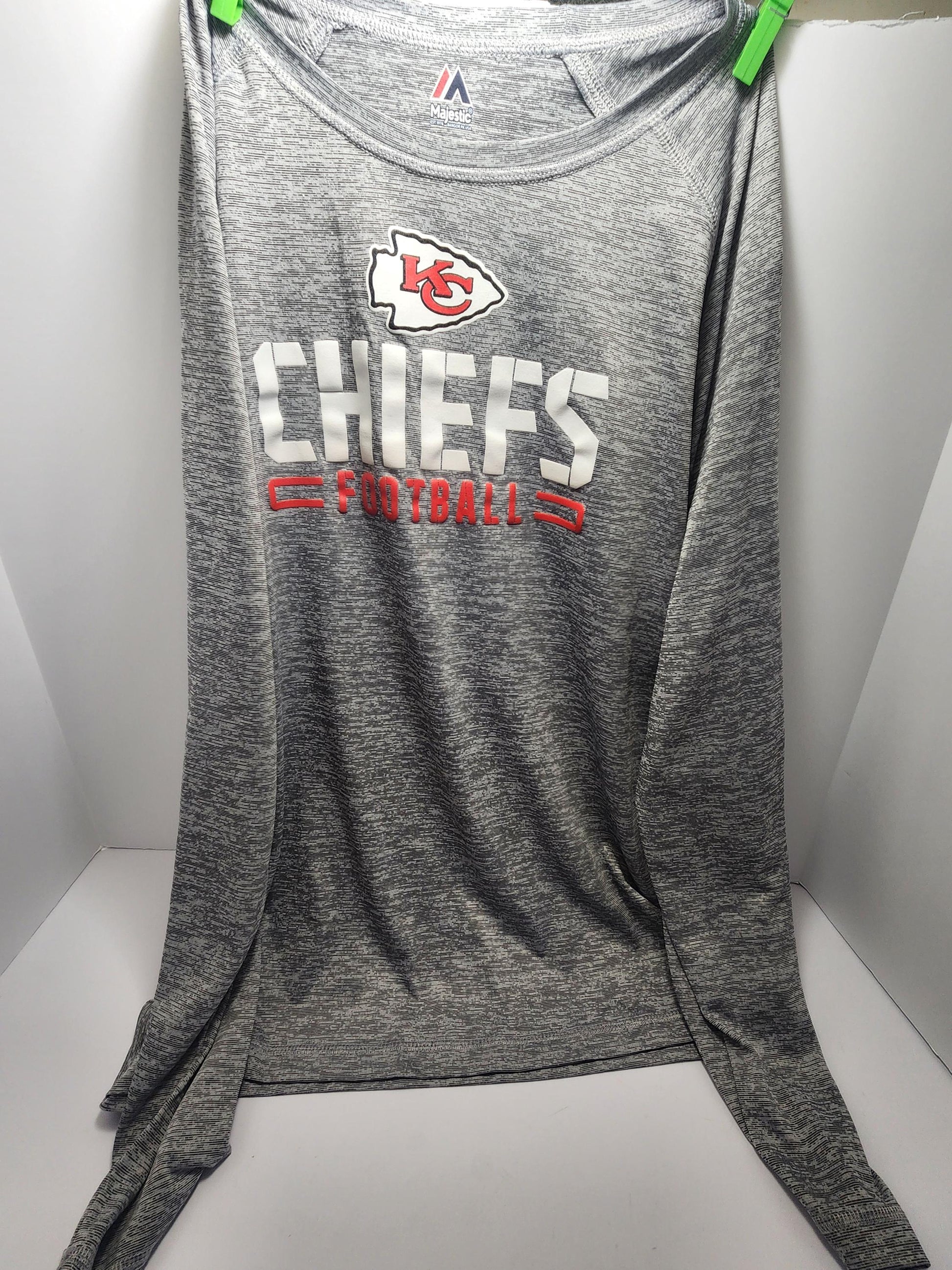 Men's Size Large Kansas City Chiefs Long Sleeve Shirt - Kansas City Chiefs - Men's Clothing - Men's Shirts - Nfl - Nfl Gifts - Nfl Gear