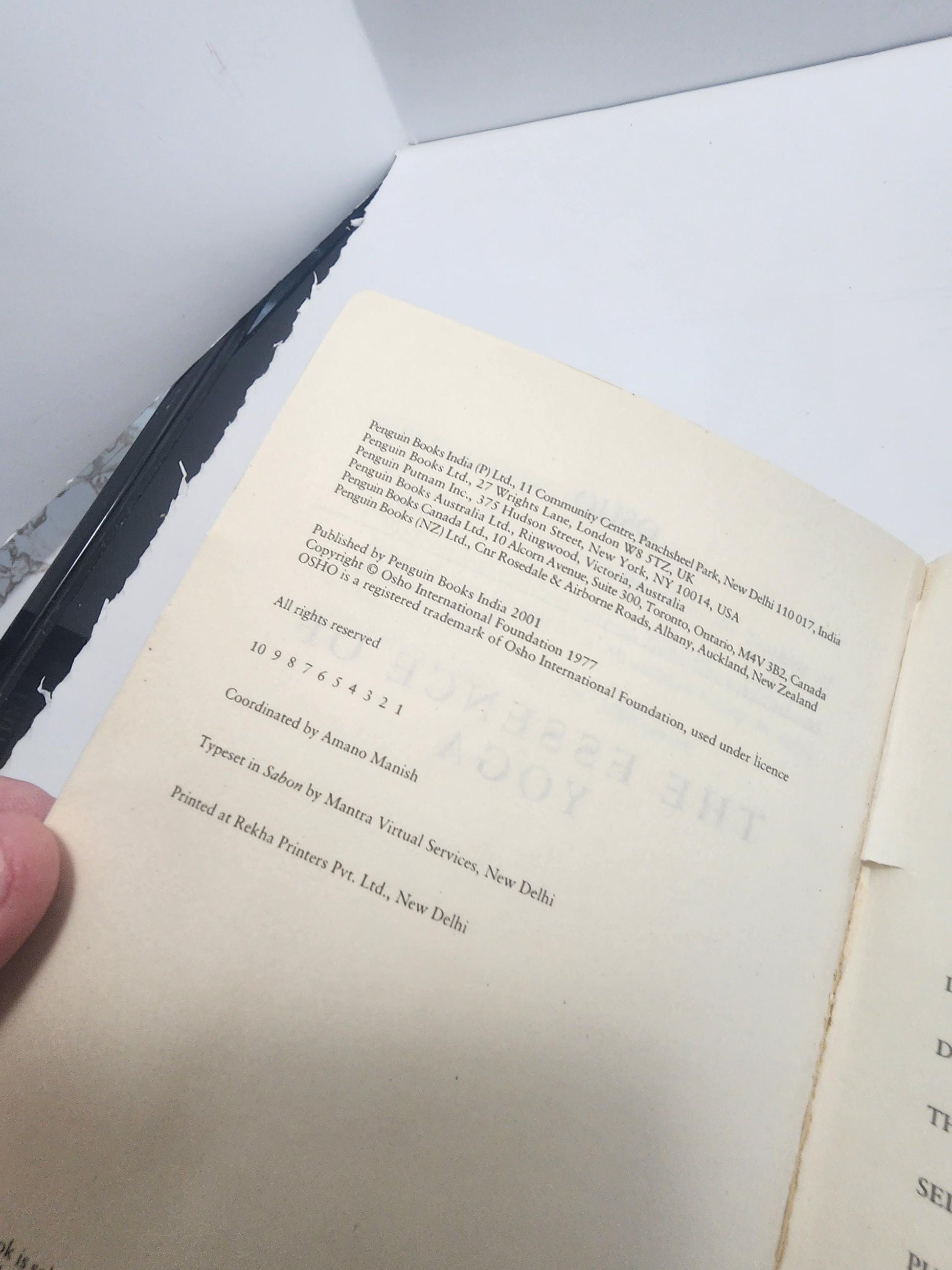 The Essence of Yoga by the spiritual teacher Osho - Yoga - Yoga Books - Essence Of Yoga - Osho - Teacher Osho - Health - Fitness