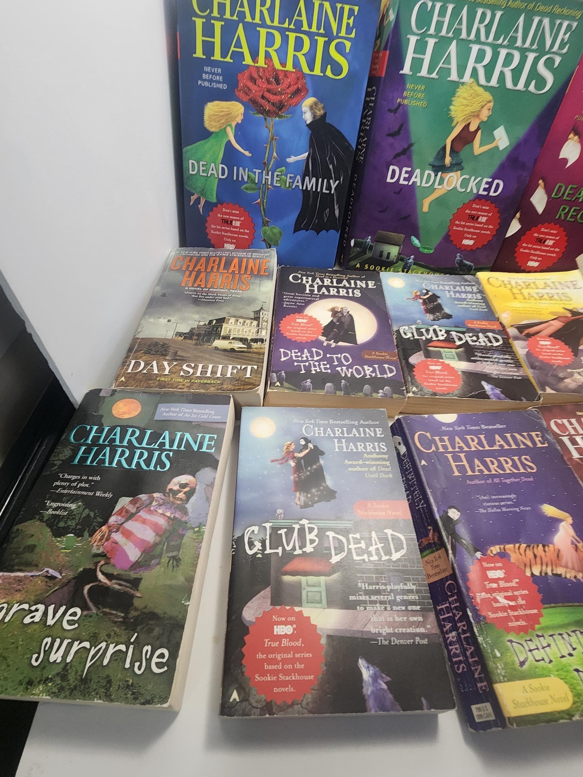 Charlene Harris New York Times Best Selling Book Series HUGE LOT - Charlene Harris - Series - Book Series - New York Times Best Seller