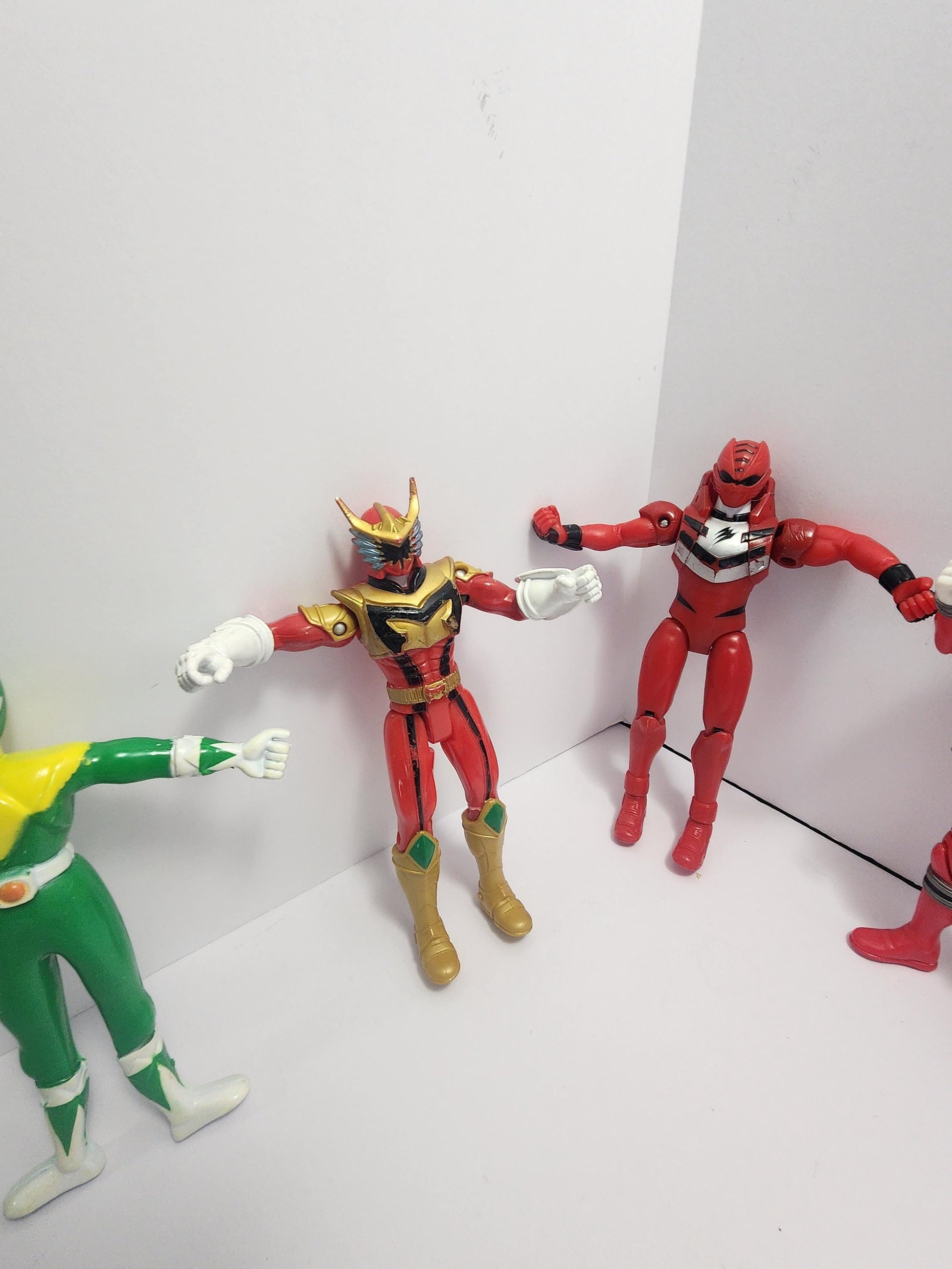 Power Rangers Some Vintage Bandai Action Figures LOTS - Power Rangers - Power Ranger Action Figures - Bandai - Vintage Toys - Mighty Morphin