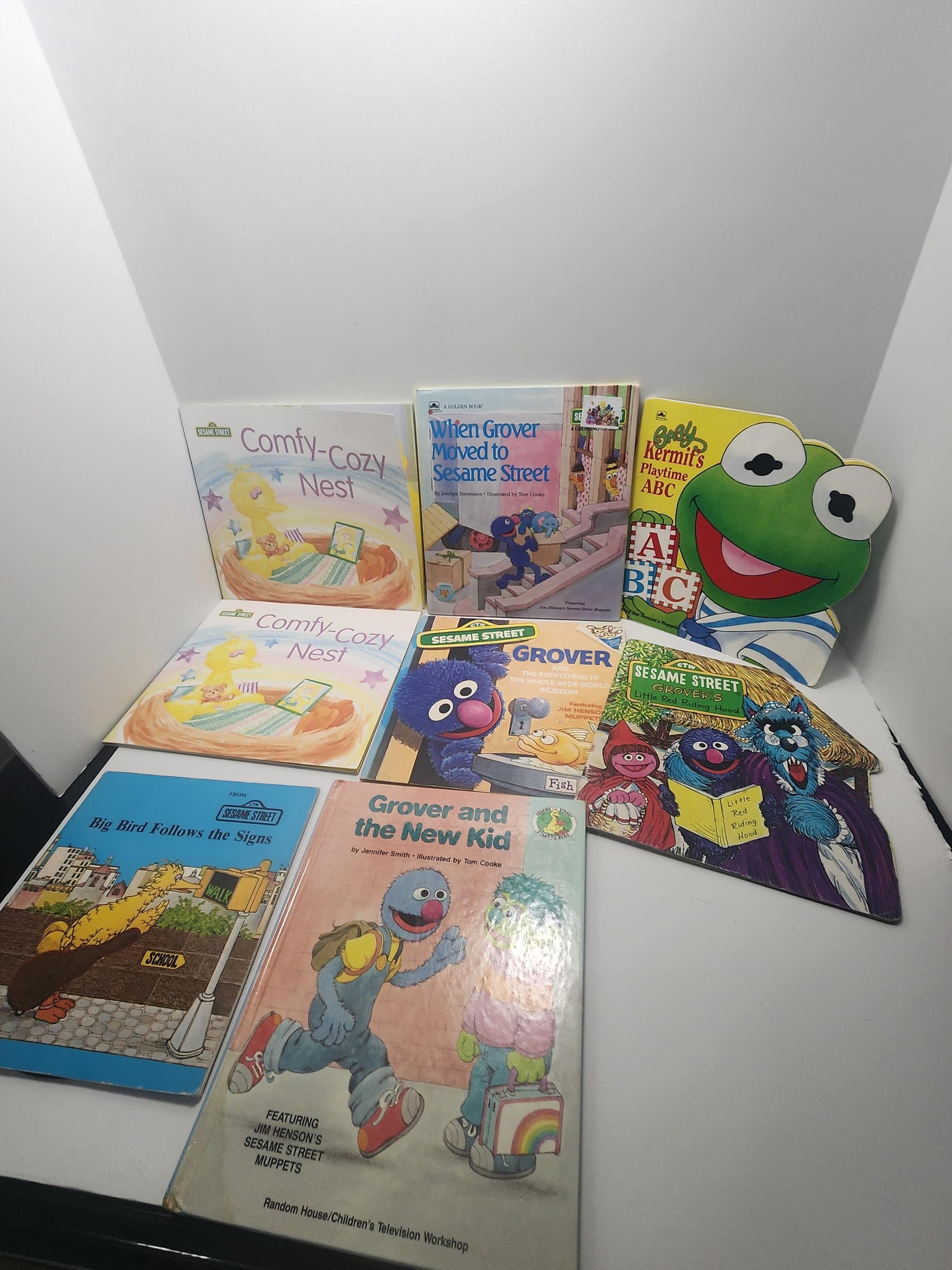 Vintage 1990's 2000's Sesame Street Children's Book LOT Of 8 - Children's Books - Sesame Street - Sesame Street Books - Kid's Books
