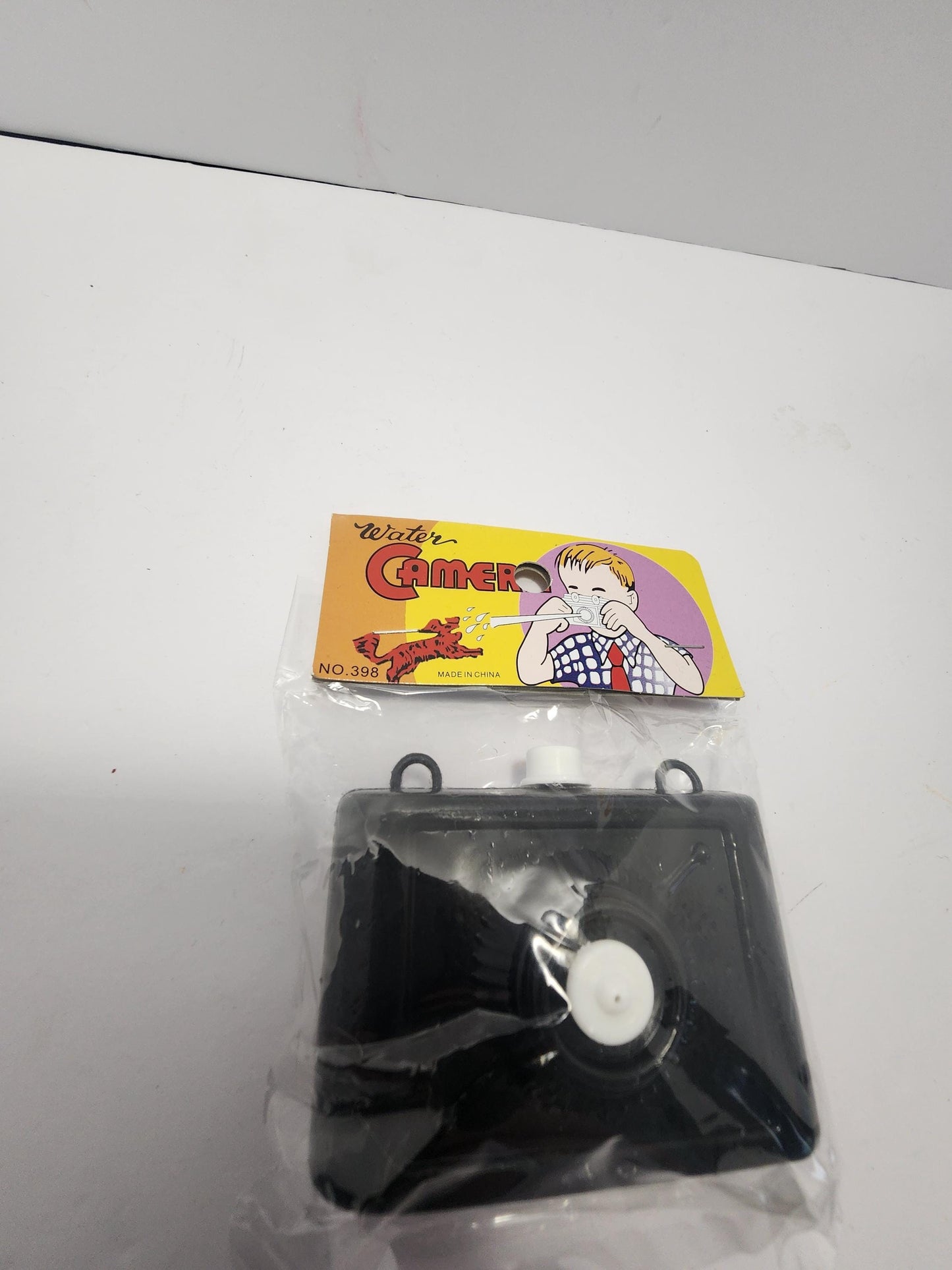 Older Water Squirting Toy Camera Novelty Toy - Pretend Play - Novelty Toys - Toys - Water Toys - Bath Toys - Toy Camera - Cameras