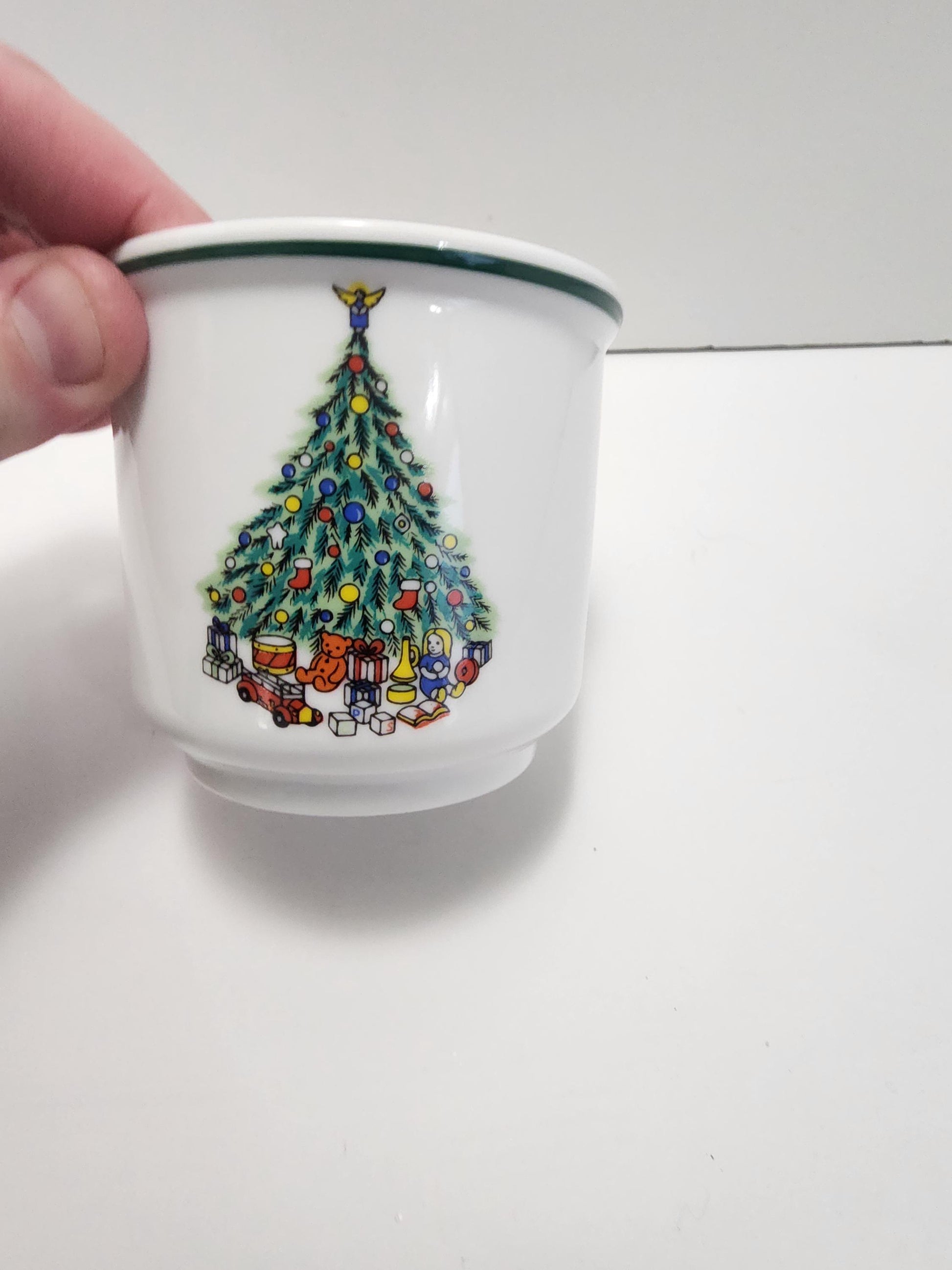 House Of Salem Noelle Vintage Christmas Cup Glass - Christmas - Christmas Decor - Mugs - Cups - Christmas Mug - House Of Salem - Noelle