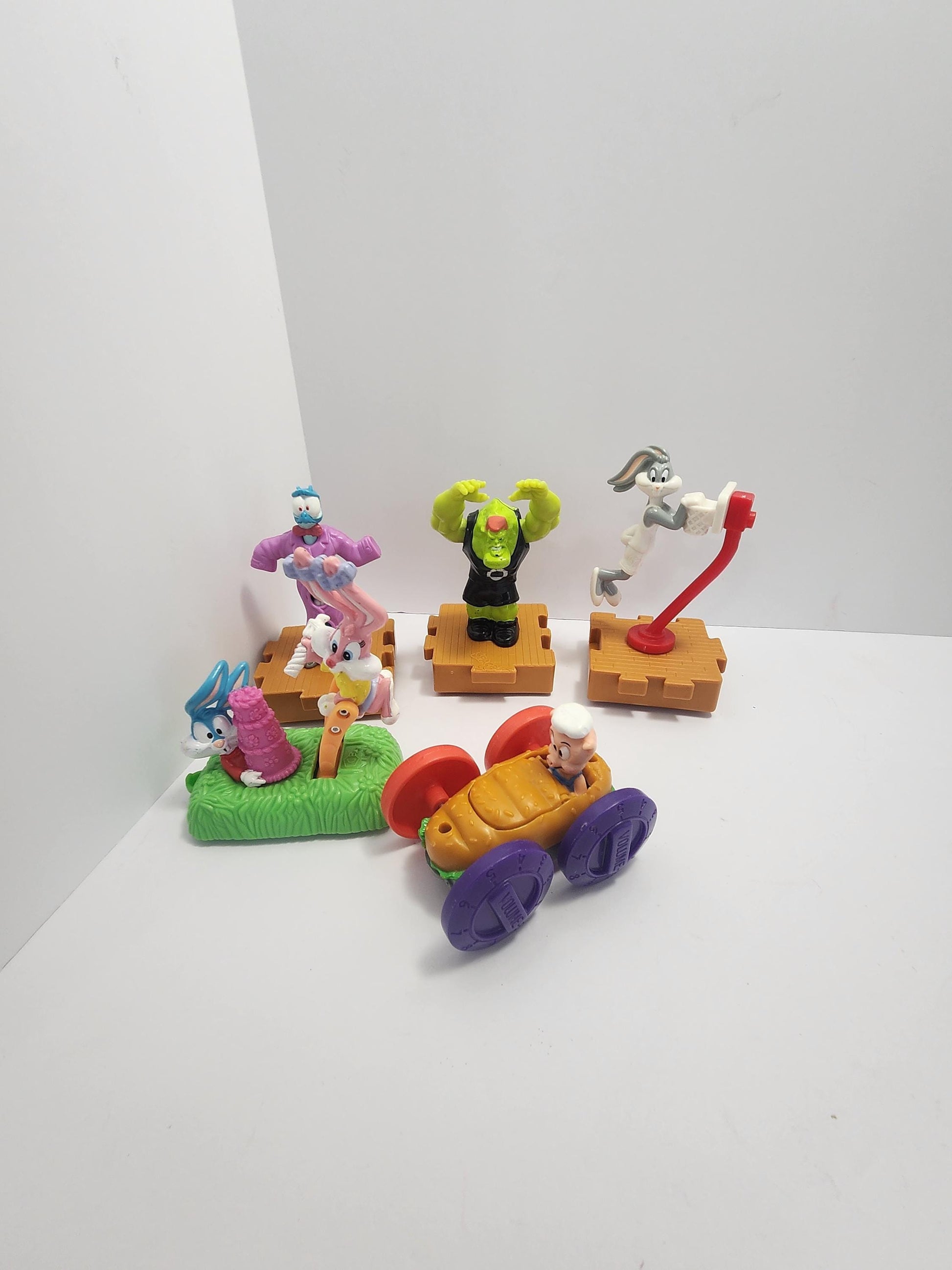 Looney Tunes Space Jams Tiny Toons Toy LOTS - Looney Tunes - Tiny Toons - Warner Brothers - Space Jam - Toys - Vintage Toys - Tiny Toons Toy