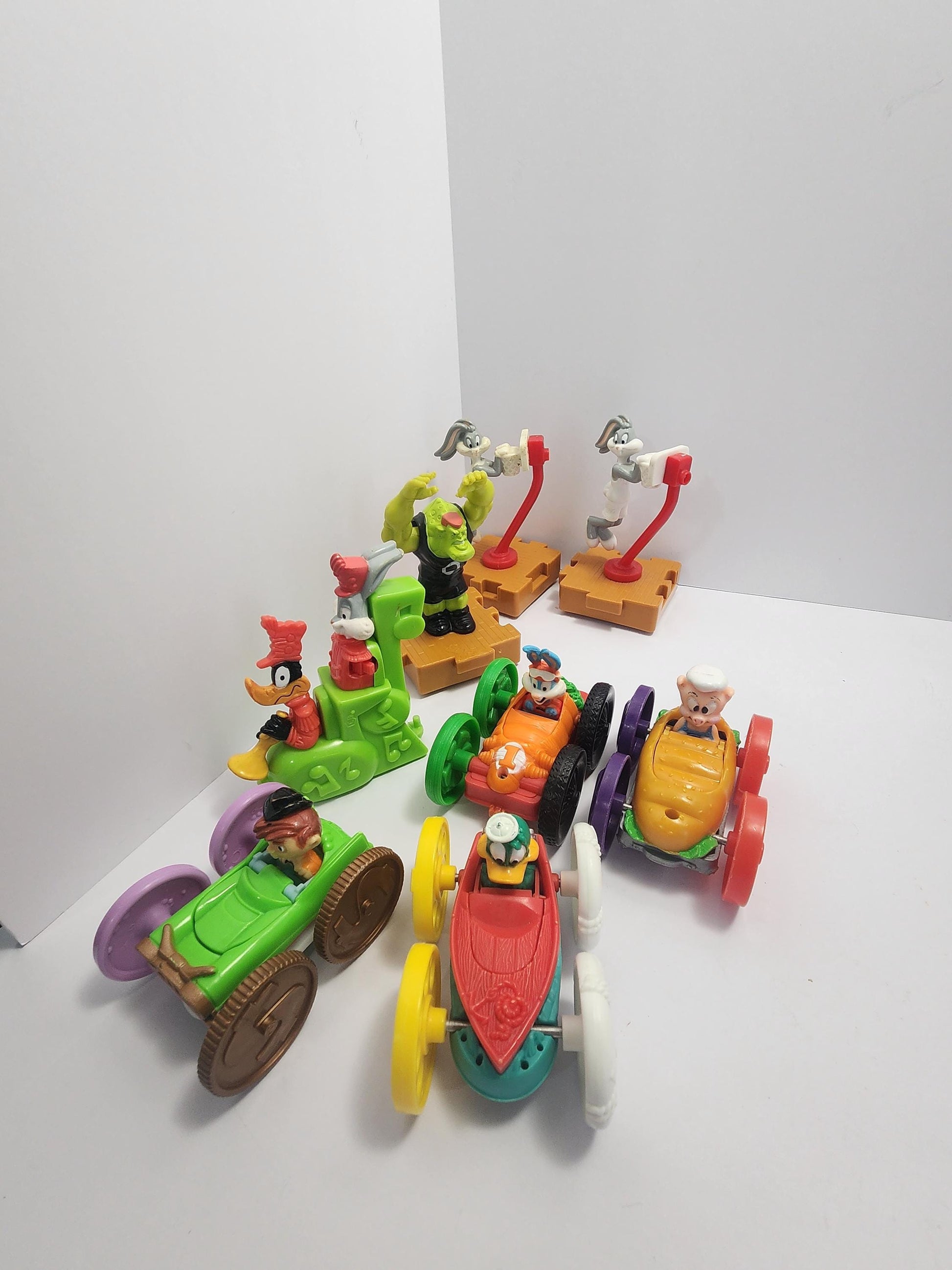 Looney Tunes Space Jams Tiny Toons Toy LOTS - Looney Tunes - Tiny Toons - Warner Brothers - Space Jam - Toys - Vintage Toys - Tiny Toons Toy