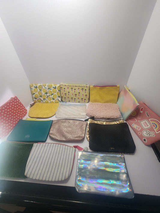 Ipsy Cosmetic Make Up Bags Lots of 2 - Travel Bags - Ipsy - Ipsy Bags - Make Up Bags - Cosmetics Bag