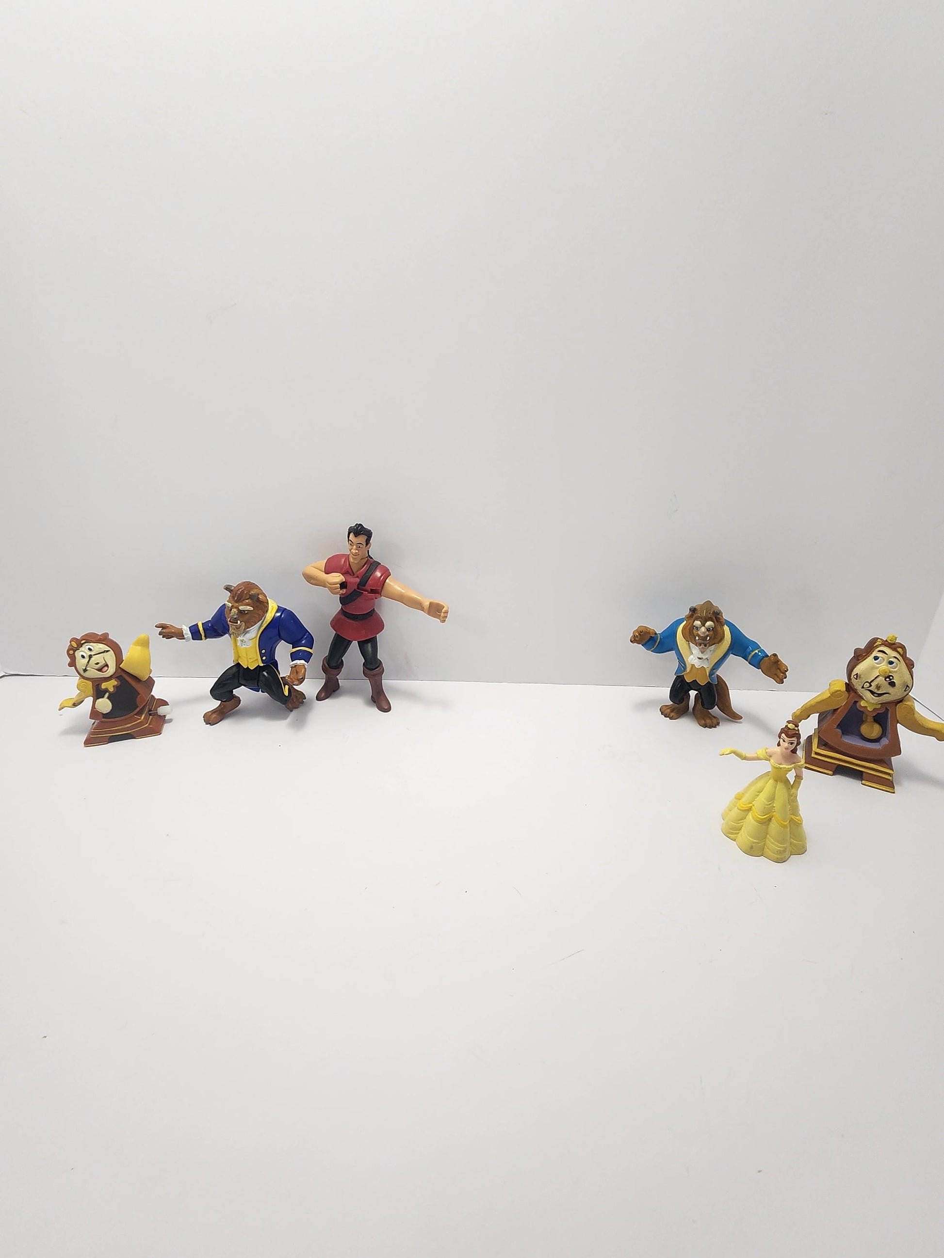 Disney The Beauty And The Beast Toy LOTS - Beauty & The Beast - Disney - Disney Toys - Belle - Disney Princess - Gaston - Beast - Disney Gif