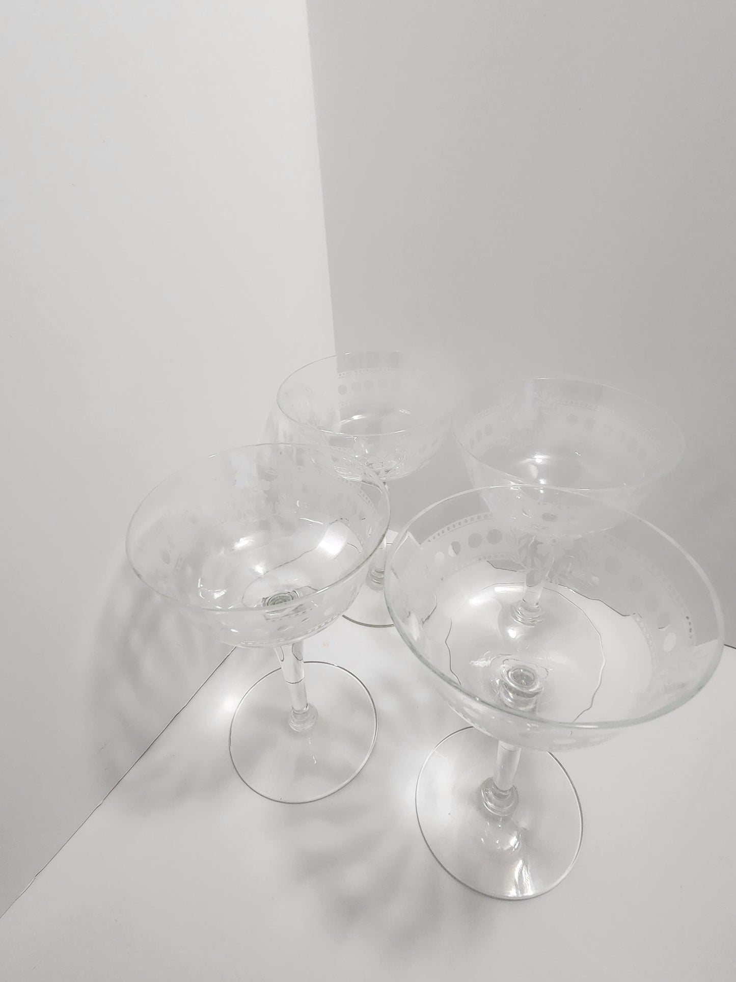 Vintage 1980's Etched Martini Cocktail Glasses SET Of 4 - 1980's - Cocktail Glasses - Barware - Etched Glass - Martini - Martini Glasses