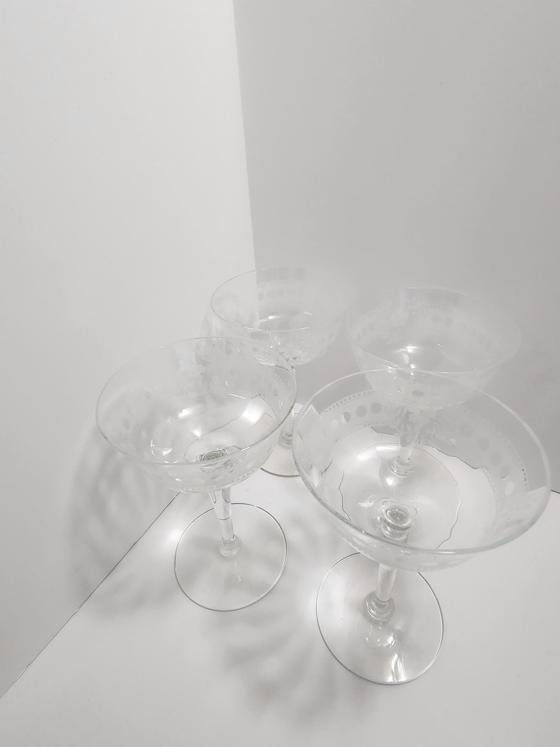 Vintage 1980's Etched Martini Cocktail Glasses SET Of 4 - 1980's - Cocktail Glasses - Barware - Etched Glass - Martini - Martini Glasses