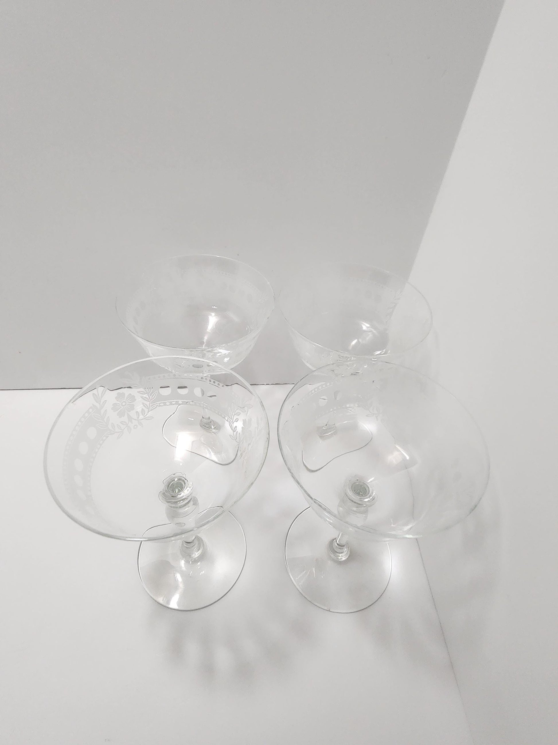 Vintage 1980's Etched Martini Cocktail Glasses SET Of 4 - 1980's - Cocktail Glasses - Barware - Etched Glass - Martini - Martini Glasses