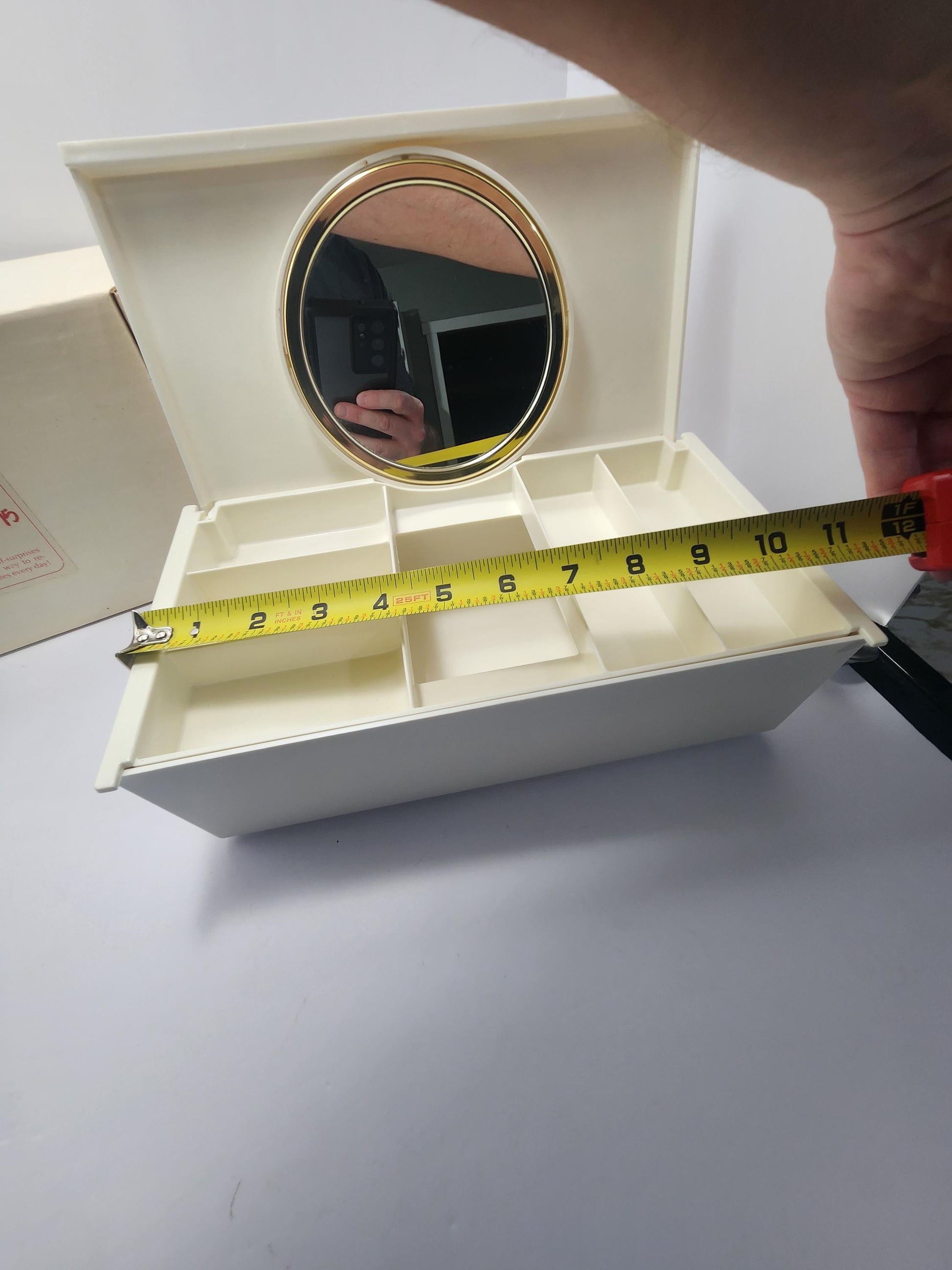 1970's Avon RARE Sonnet Price Award Winning Vamity Set With Mirrors - Avon - Sonnet - Vanity - Jewelry Box - 1970's - Avon Awards